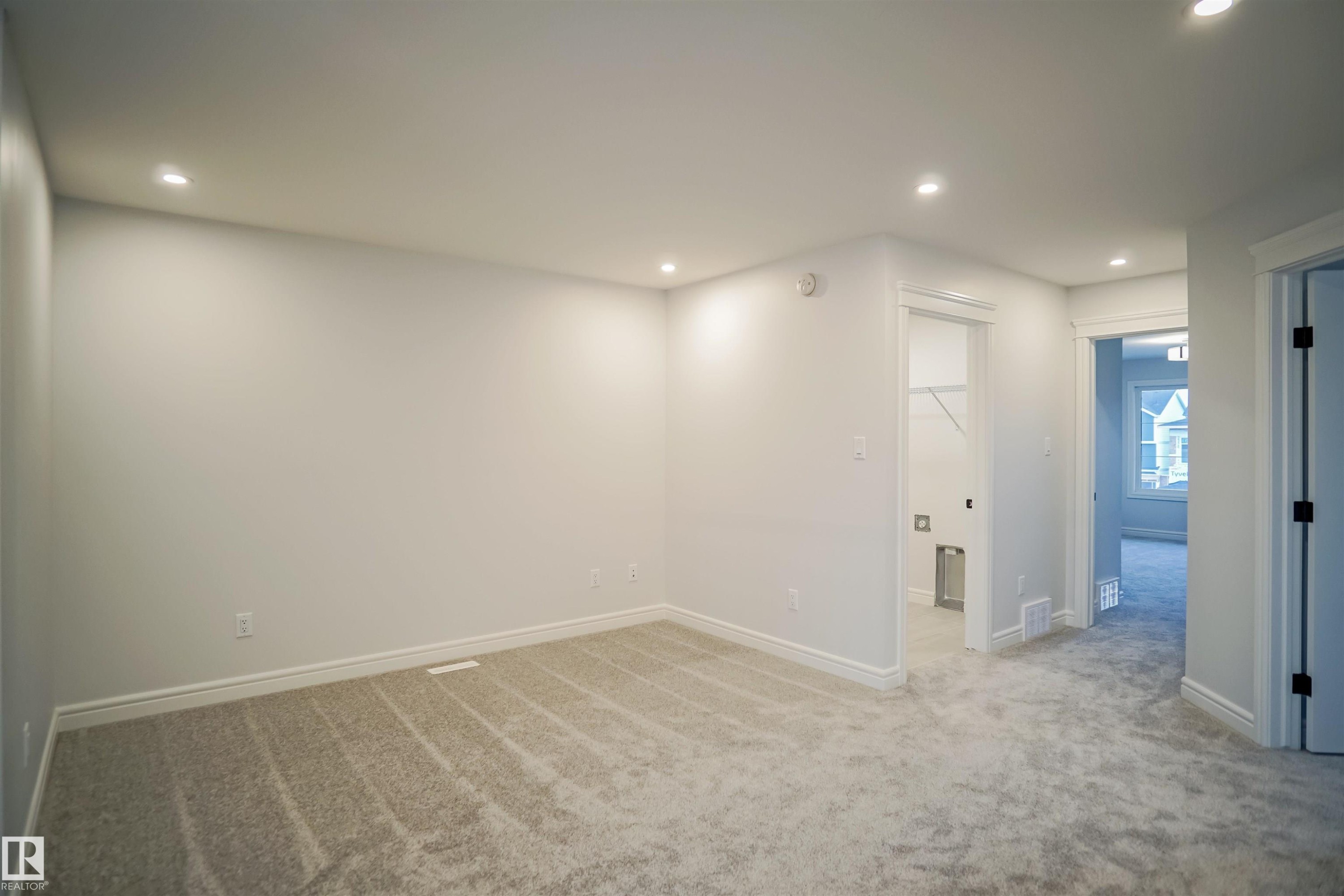 












1535 11 Avenue

,
Edmonton,




AB
T6T 2N5

