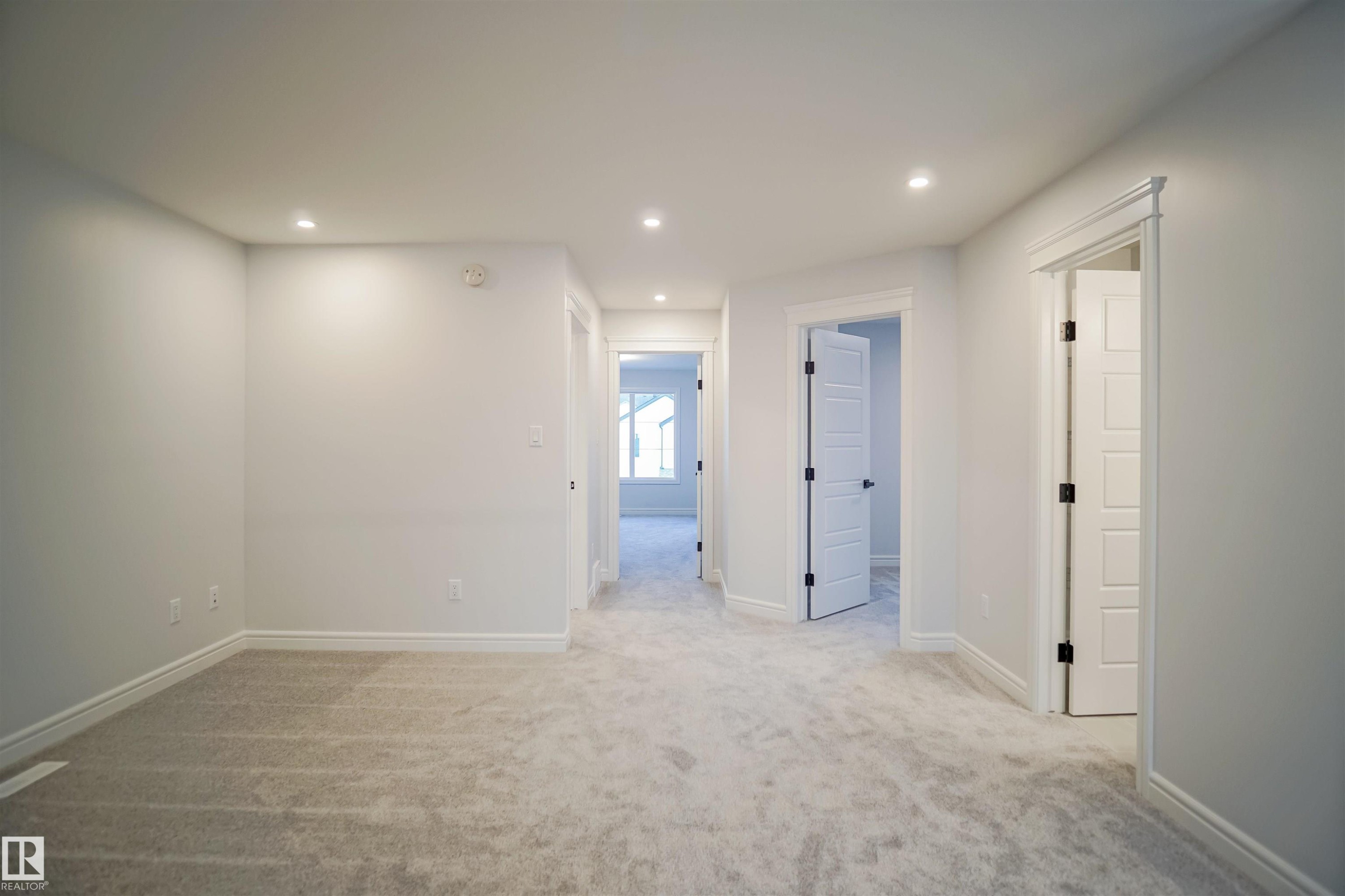 












1535 11 Avenue

,
Edmonton,




AB
T6T 2N5

