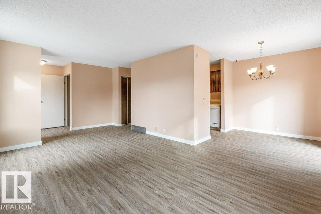 












5704 93A Avenue

,
Edmonton,




AB
T6B 2K7

