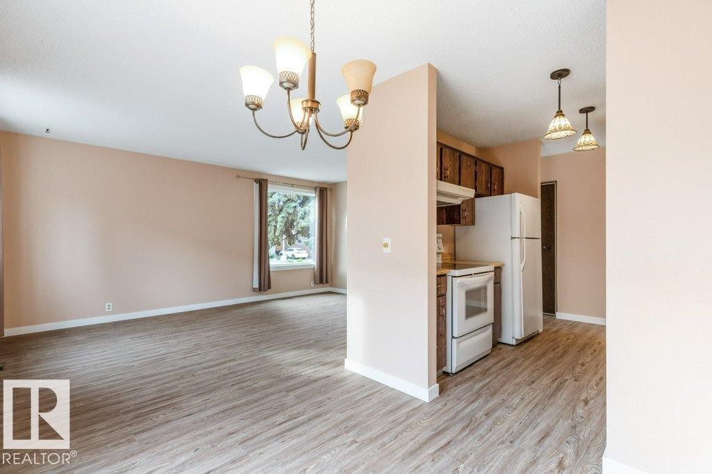 












5704 93A Avenue

,
Edmonton,




AB
T6B 2K7


