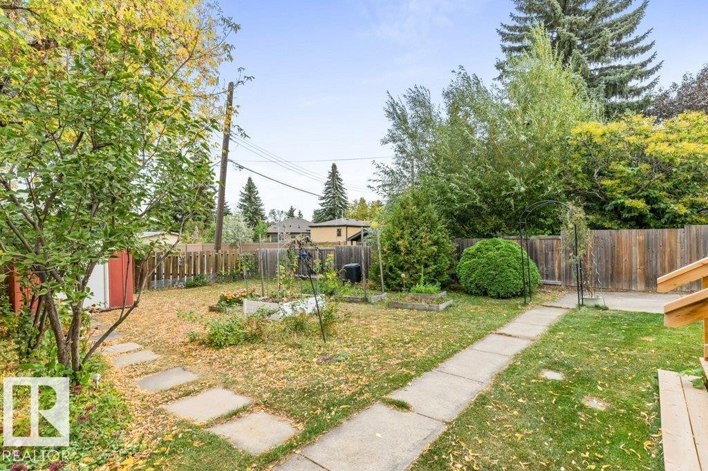 












5704 93A Avenue

,
Edmonton,




AB
T6B 2K7

