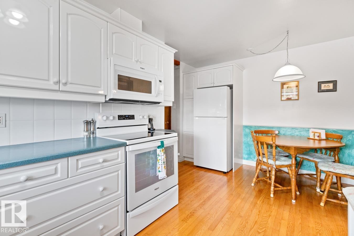 












4215 117 Street

,
Edmonton,




AB
T6J 1T5

