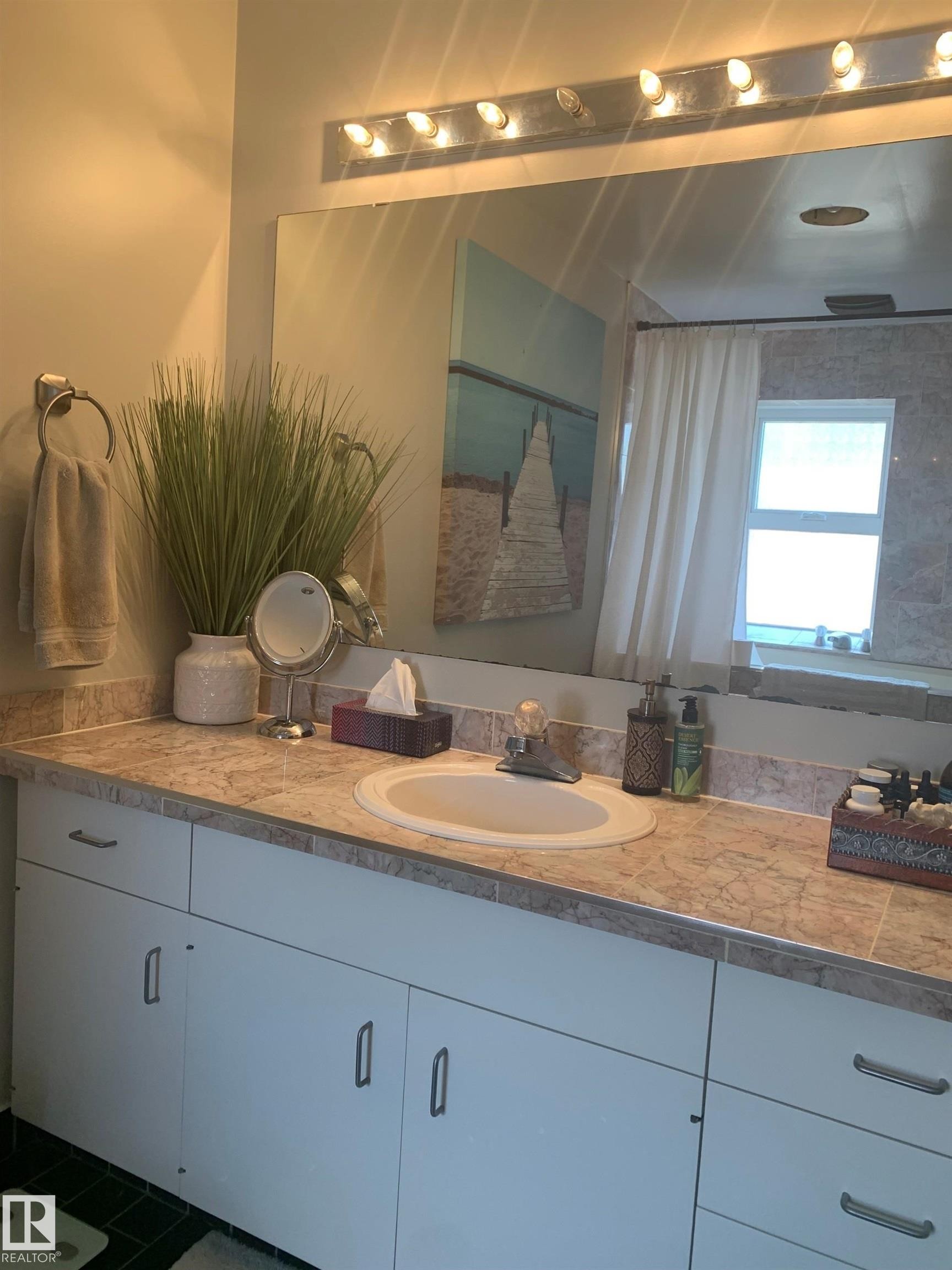 












49321 Twp Rd 630

,
Rural Bonnyville M.D.,




AB
T0A 0T0

