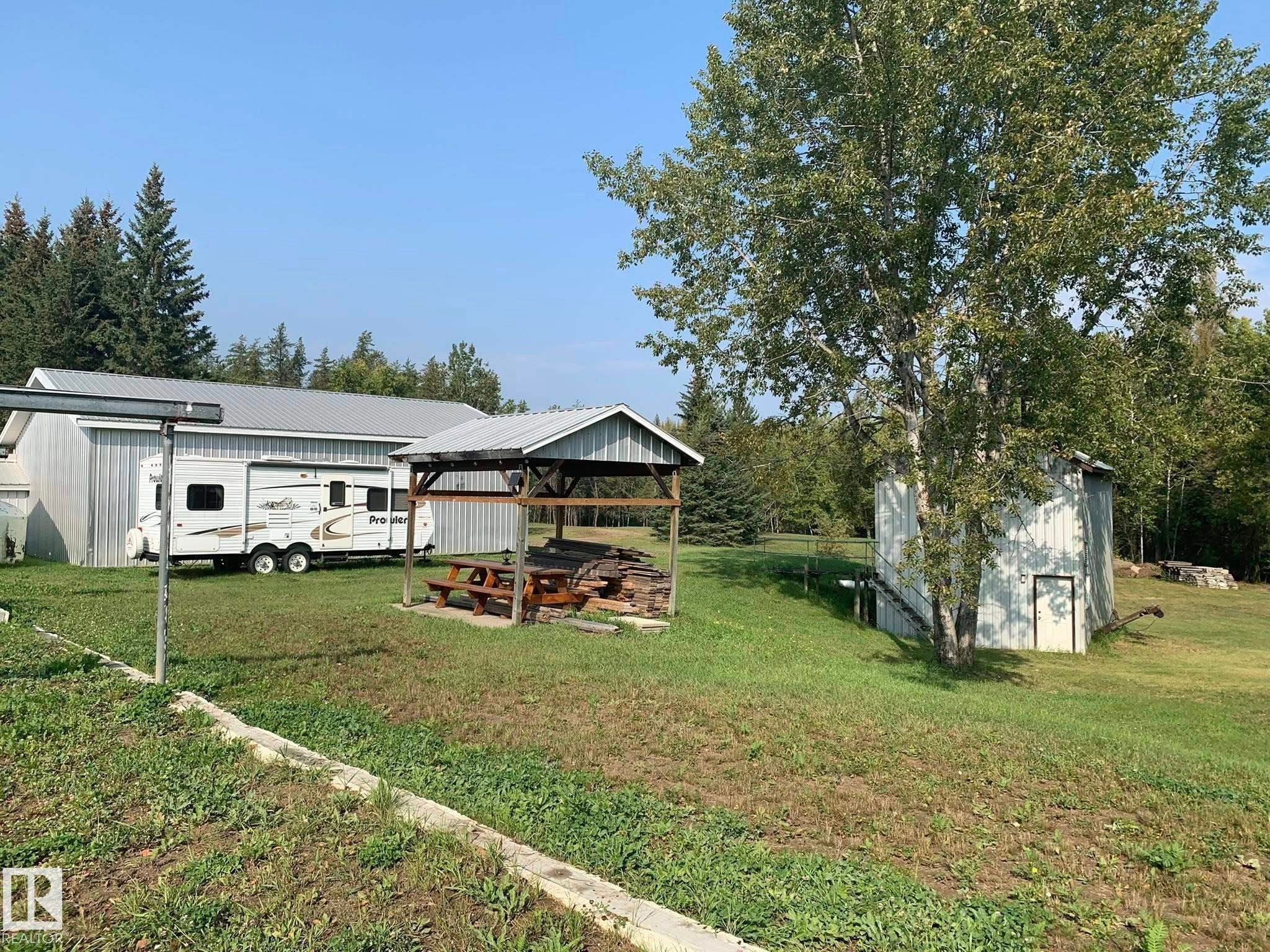 












49321 Twp Rd 630

,
Rural Bonnyville M.D.,




AB
T0A 0T0

