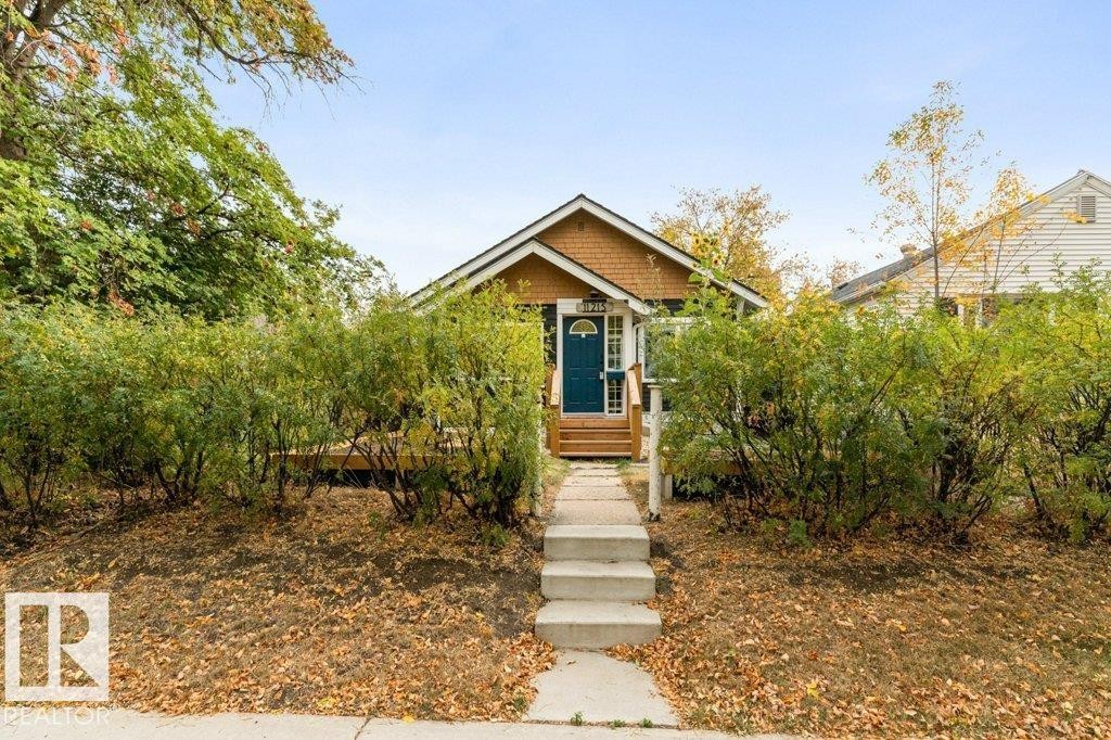 












11215 67 Street

,
Edmonton,




AB
T6B 0K9

