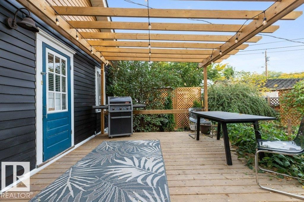 












11215 67 Street

,
Edmonton,




AB
T6B 0K9


