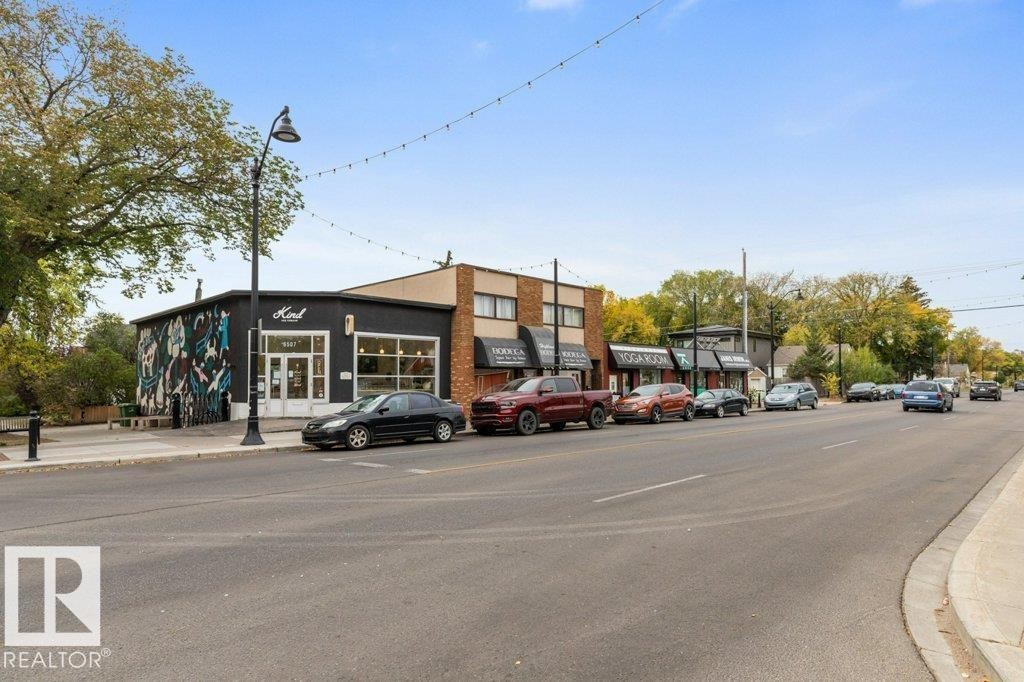












11215 67 Street

,
Edmonton,




AB
T6B 0K9

