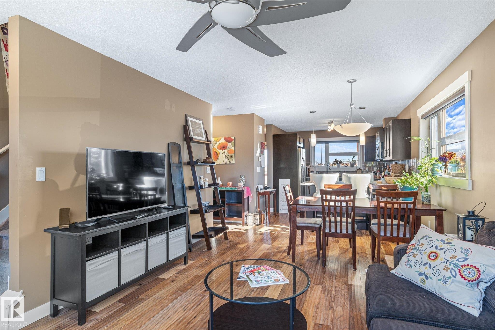 












187 401 SOUTHFORK Drive

,
Leduc,




AB
T9E 0X1

