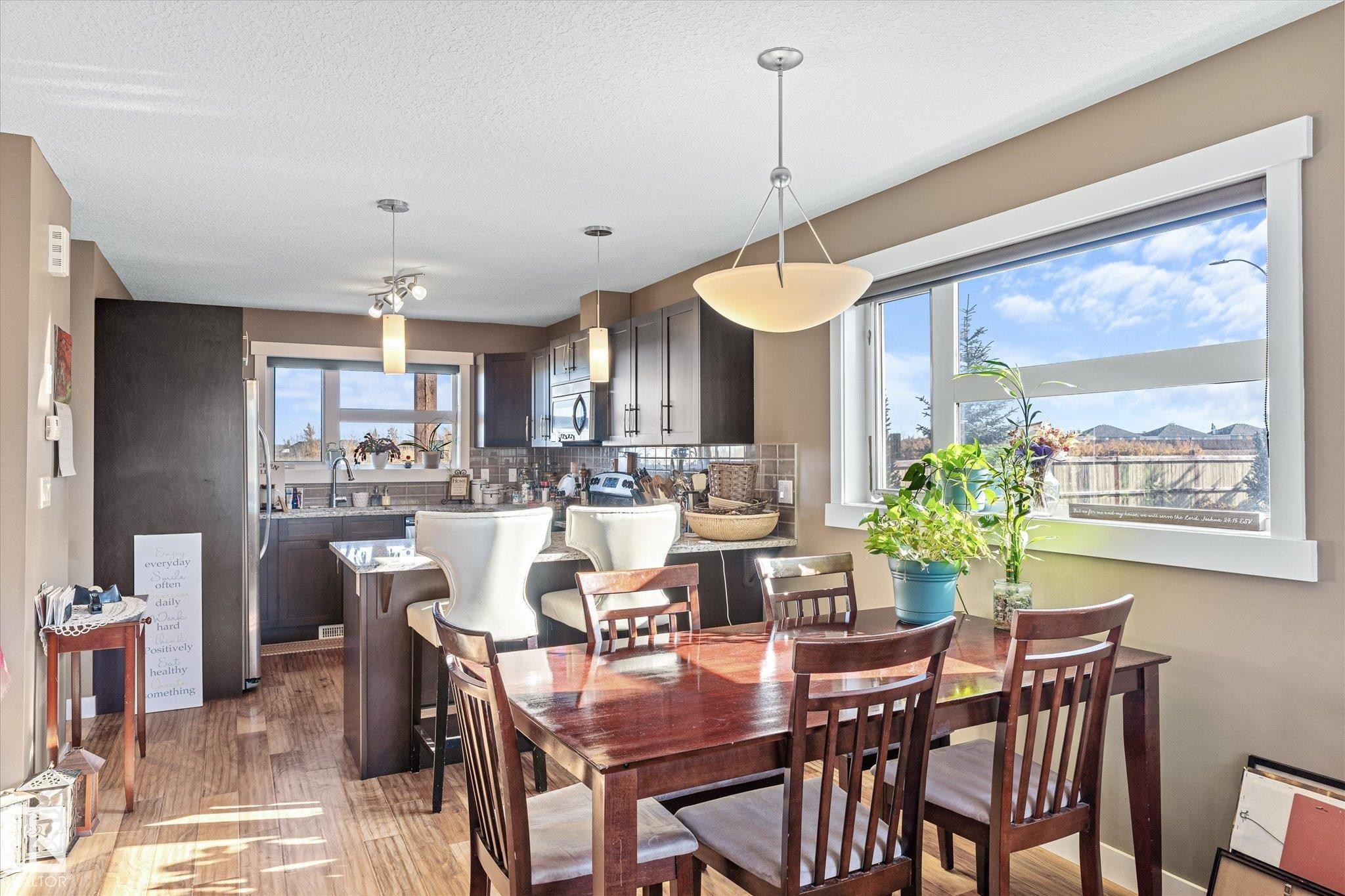 












187 401 SOUTHFORK Drive

,
Leduc,




AB
T9E 0X1

