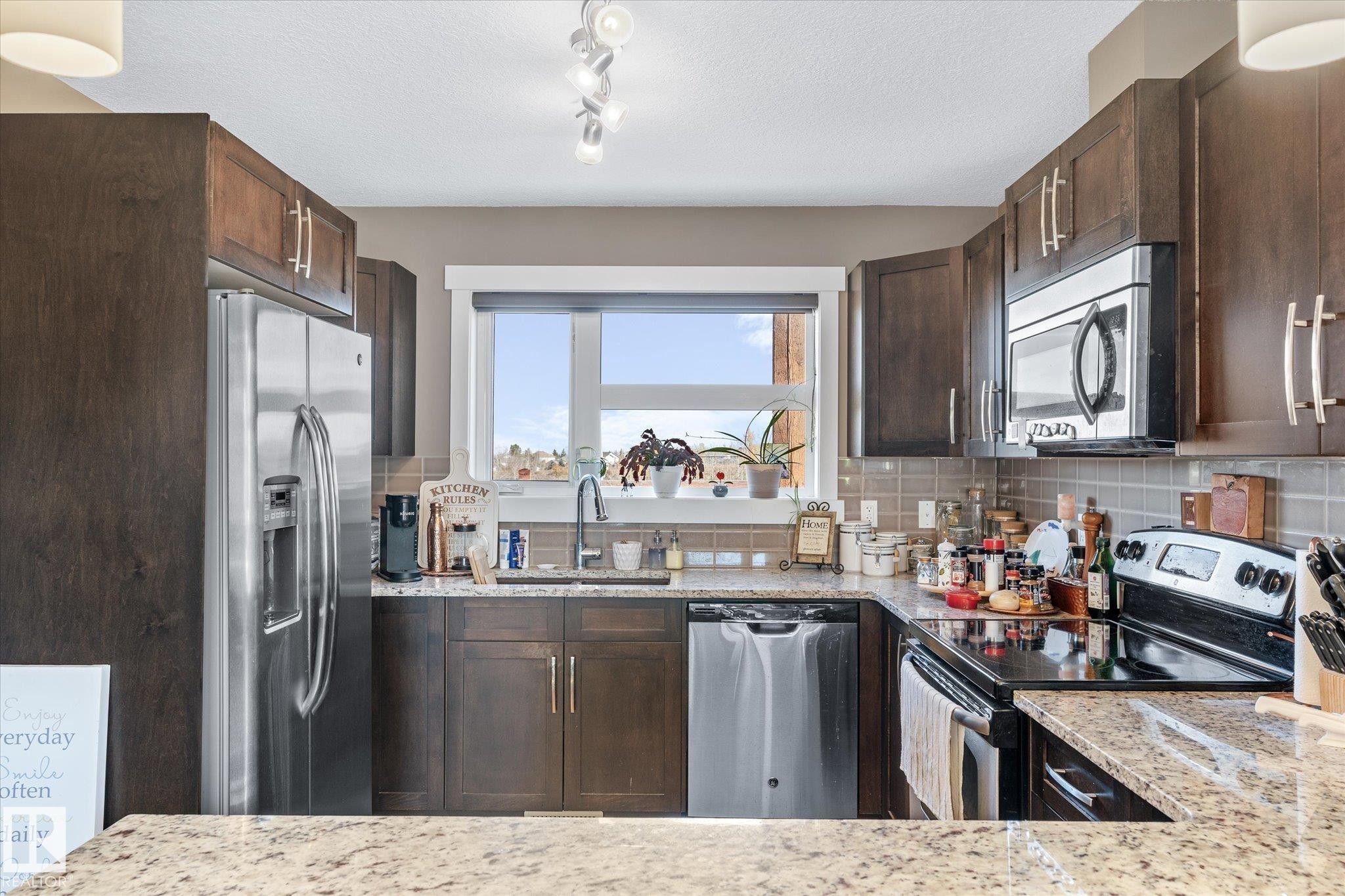 












187 401 SOUTHFORK Drive

,
Leduc,




AB
T9E 0X1

