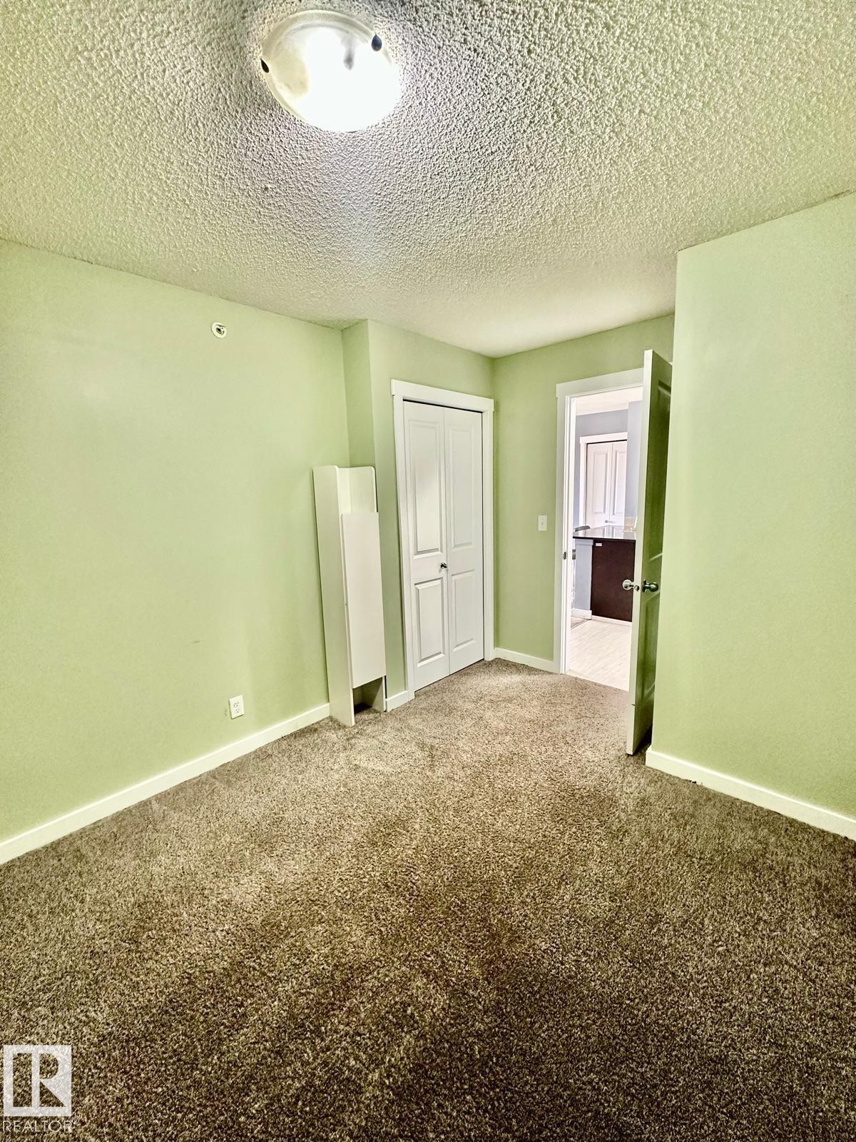 












409 1510 WATT Drive

,
Edmonton,




AB
T6X 2E6

