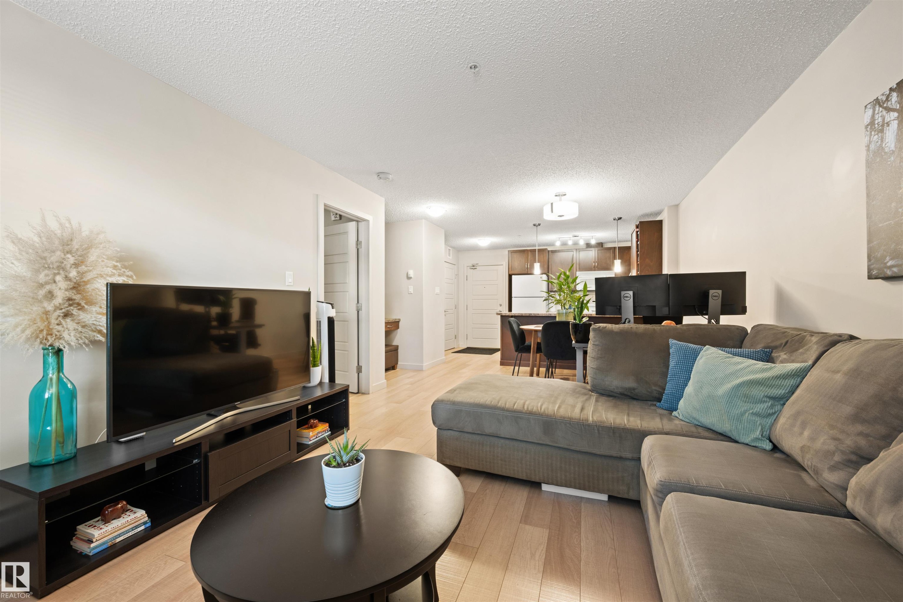 












158 7805 71 Street

,
Edmonton,




AB
T6B 3V6

