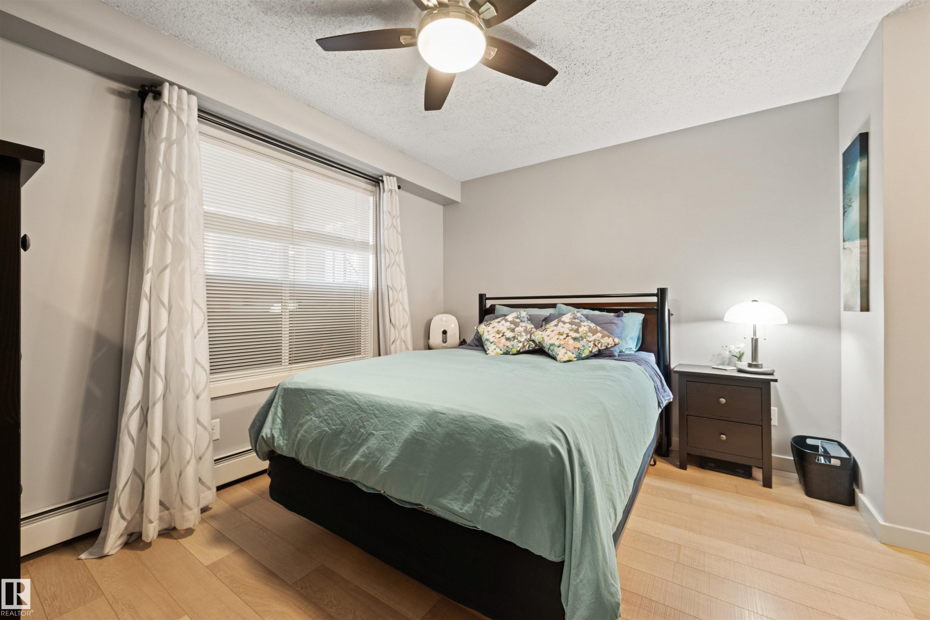 












158 7805 71 Street

,
Edmonton,




AB
T6B 3V6

