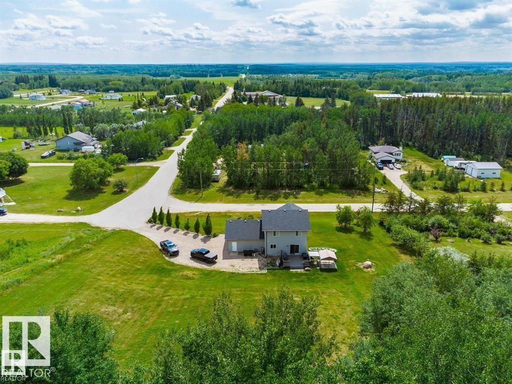 












5003 52 Avenue

,
Rural Bonnyville M.D.,




AB
T0A 0T0

