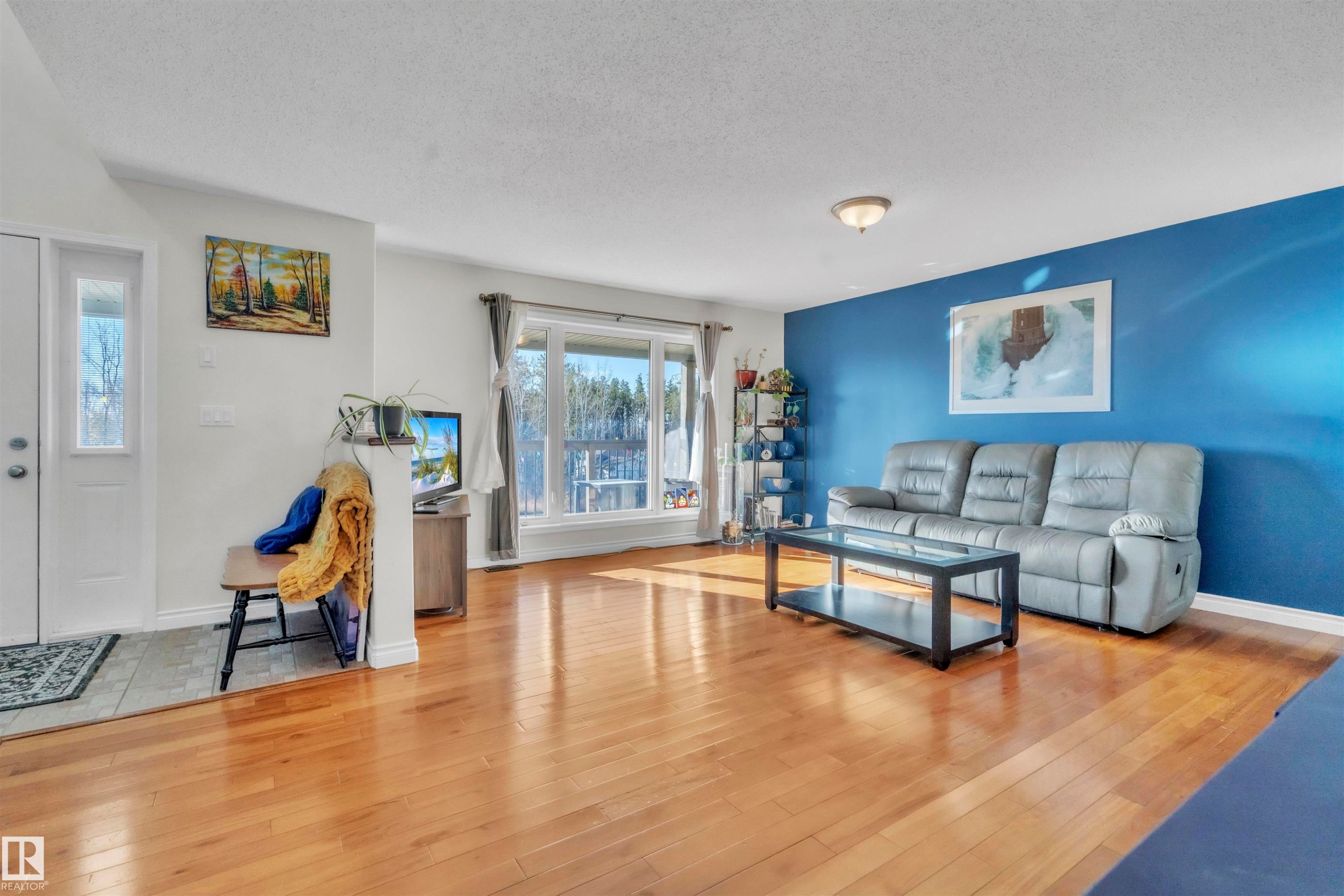 












5003 52 Avenue

,
Rural Bonnyville M.D.,




AB
T0A 0T0

