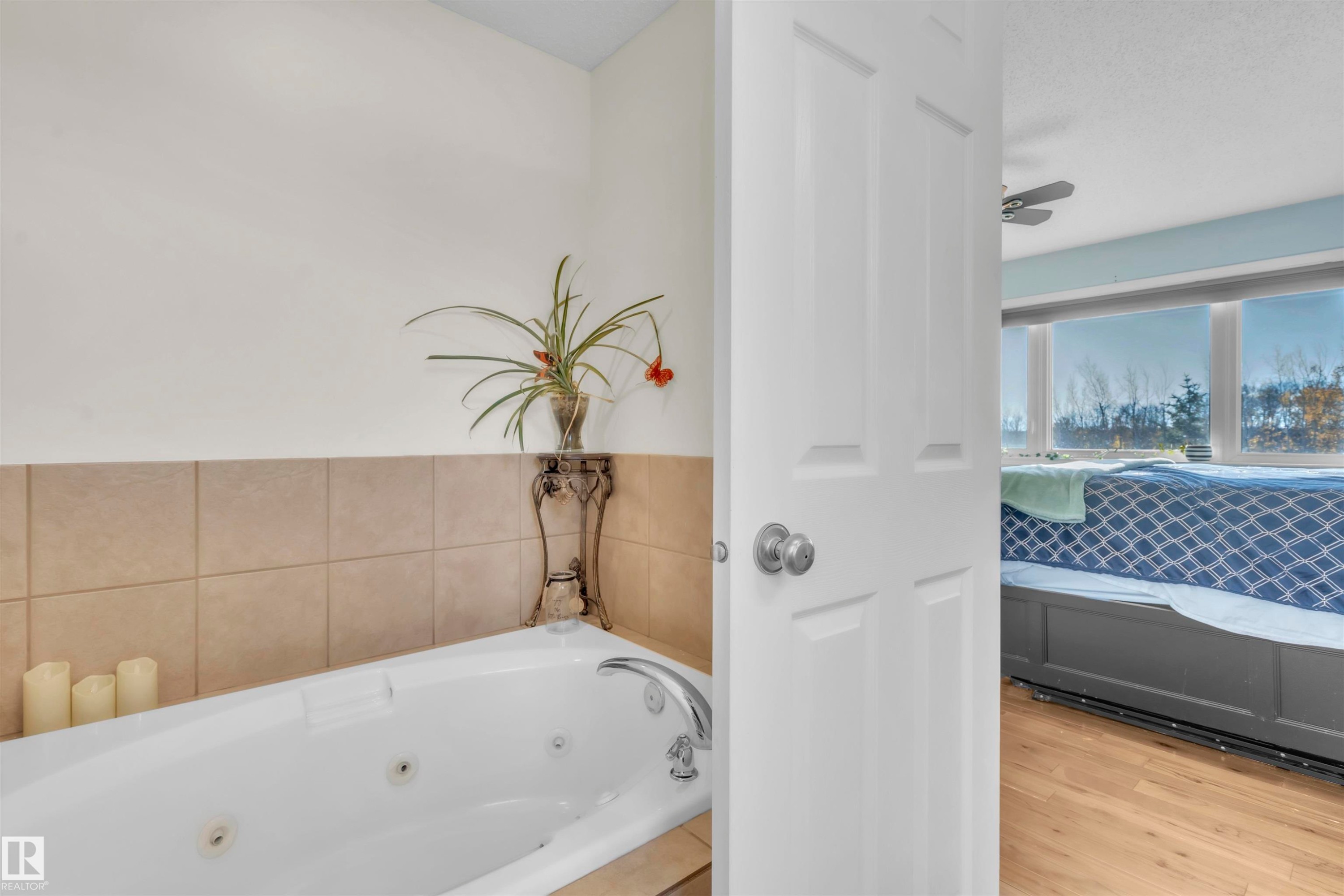 












5003 52 Avenue

,
Rural Bonnyville M.D.,




AB
T0A 0T0

