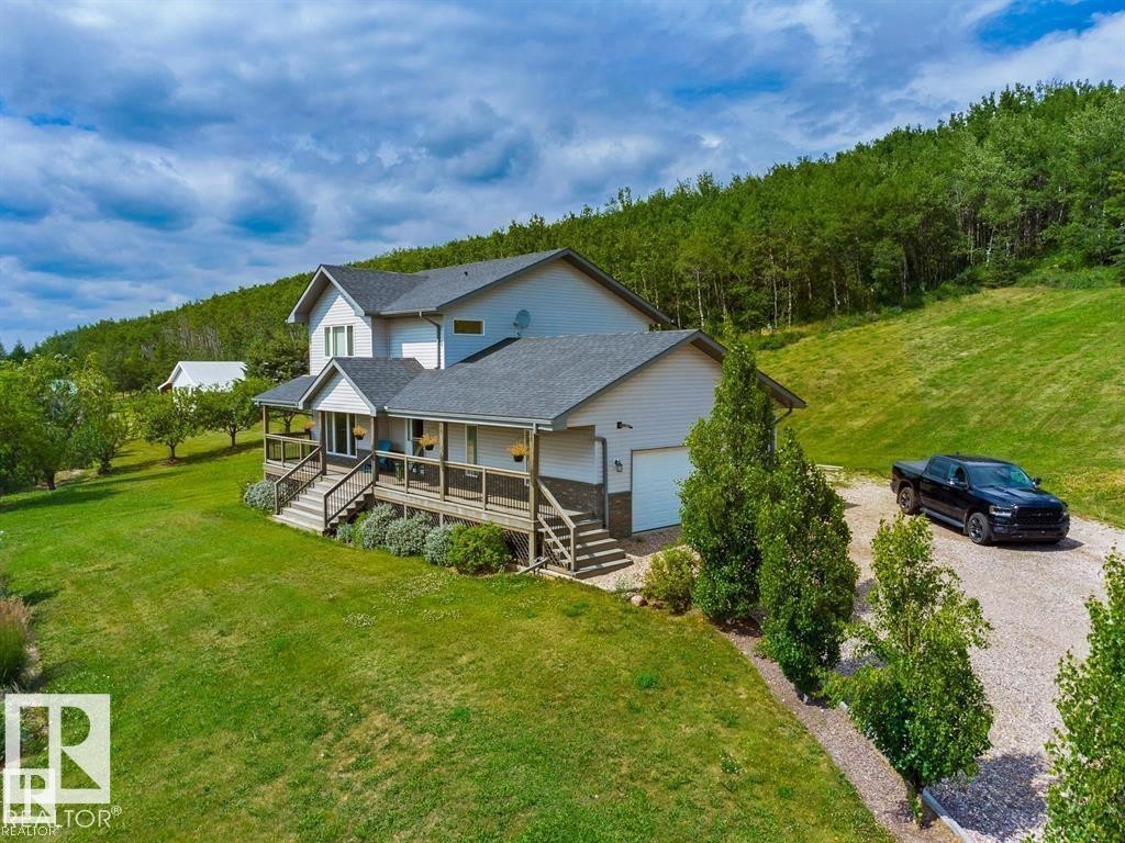 












5003 52 Avenue

,
Rural Bonnyville M.D.,




AB
T0A 0T0

