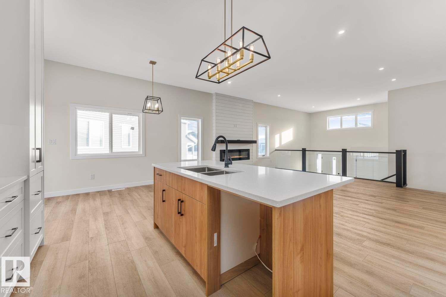 












327 Fundy Way

,
Cold Lake,




AB
T9M 0M4

