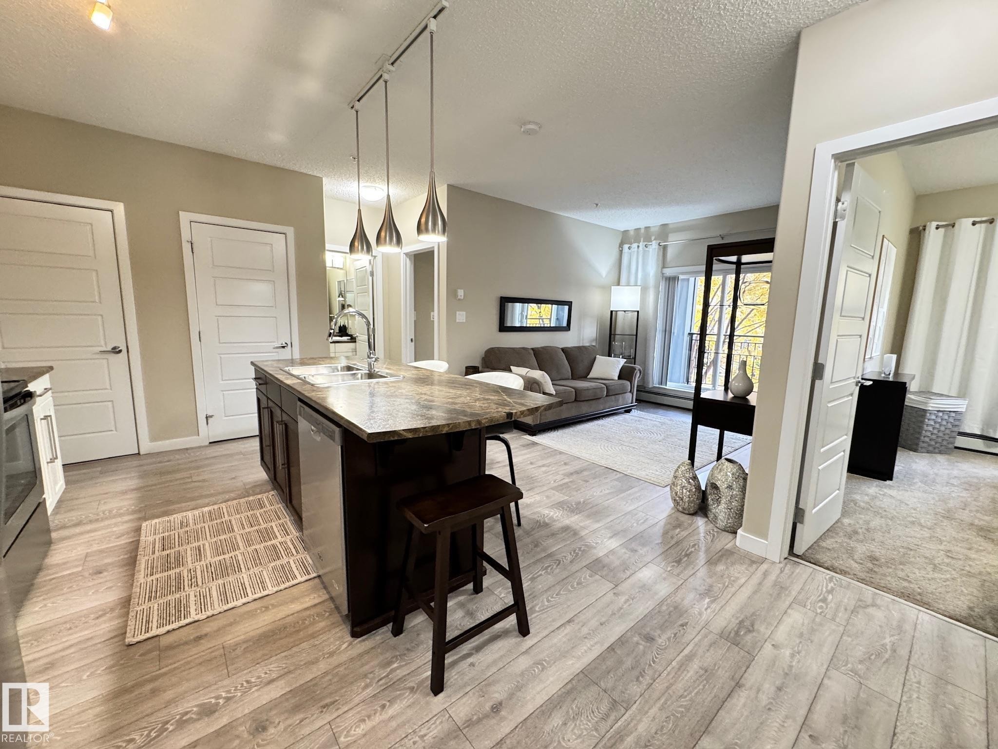 












218 508 Griesbach Parade

,
Edmonton,




AB
T5E 6V9


