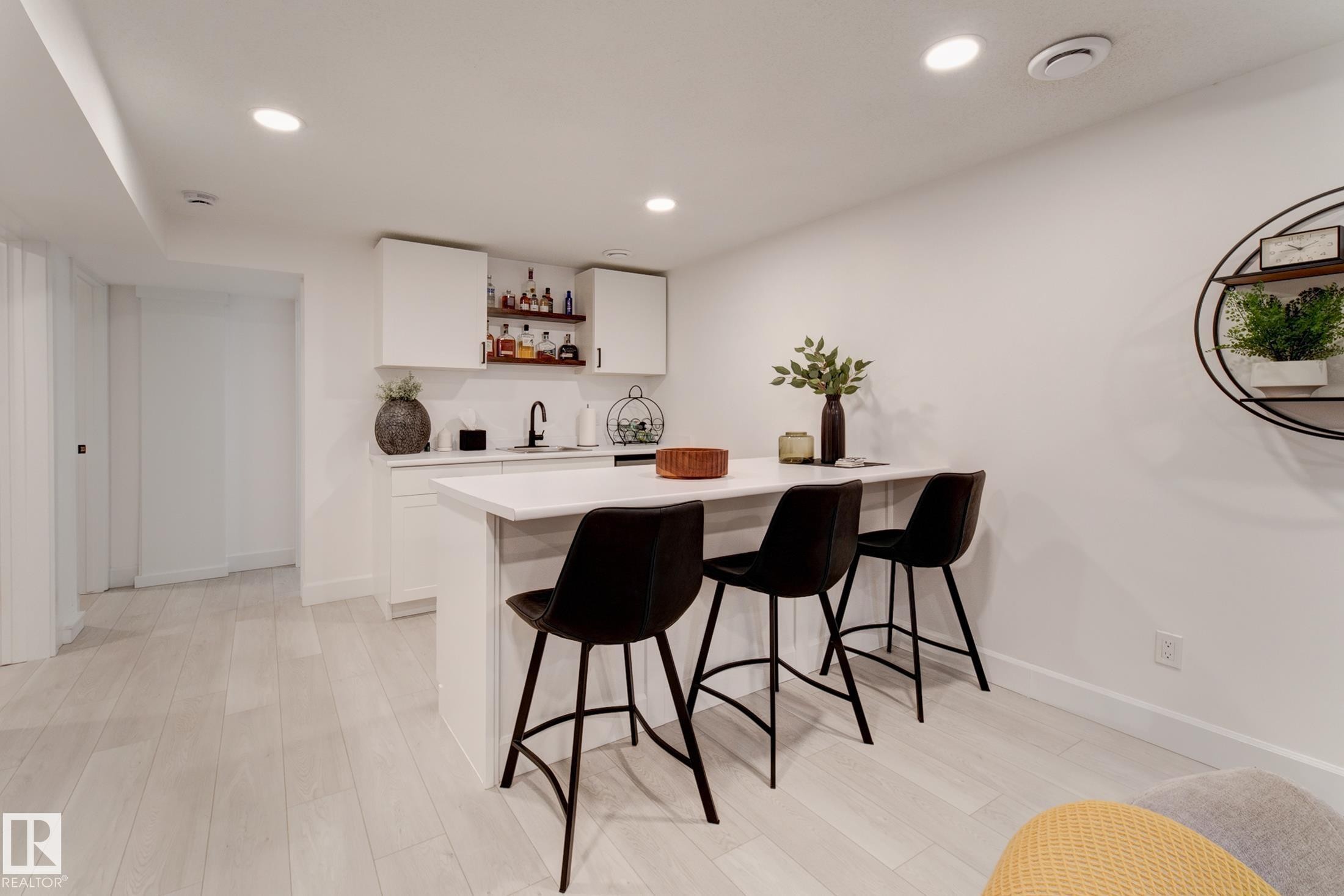 












13315 110 Avenue

,
Edmonton,




AB
T5M 2M1

