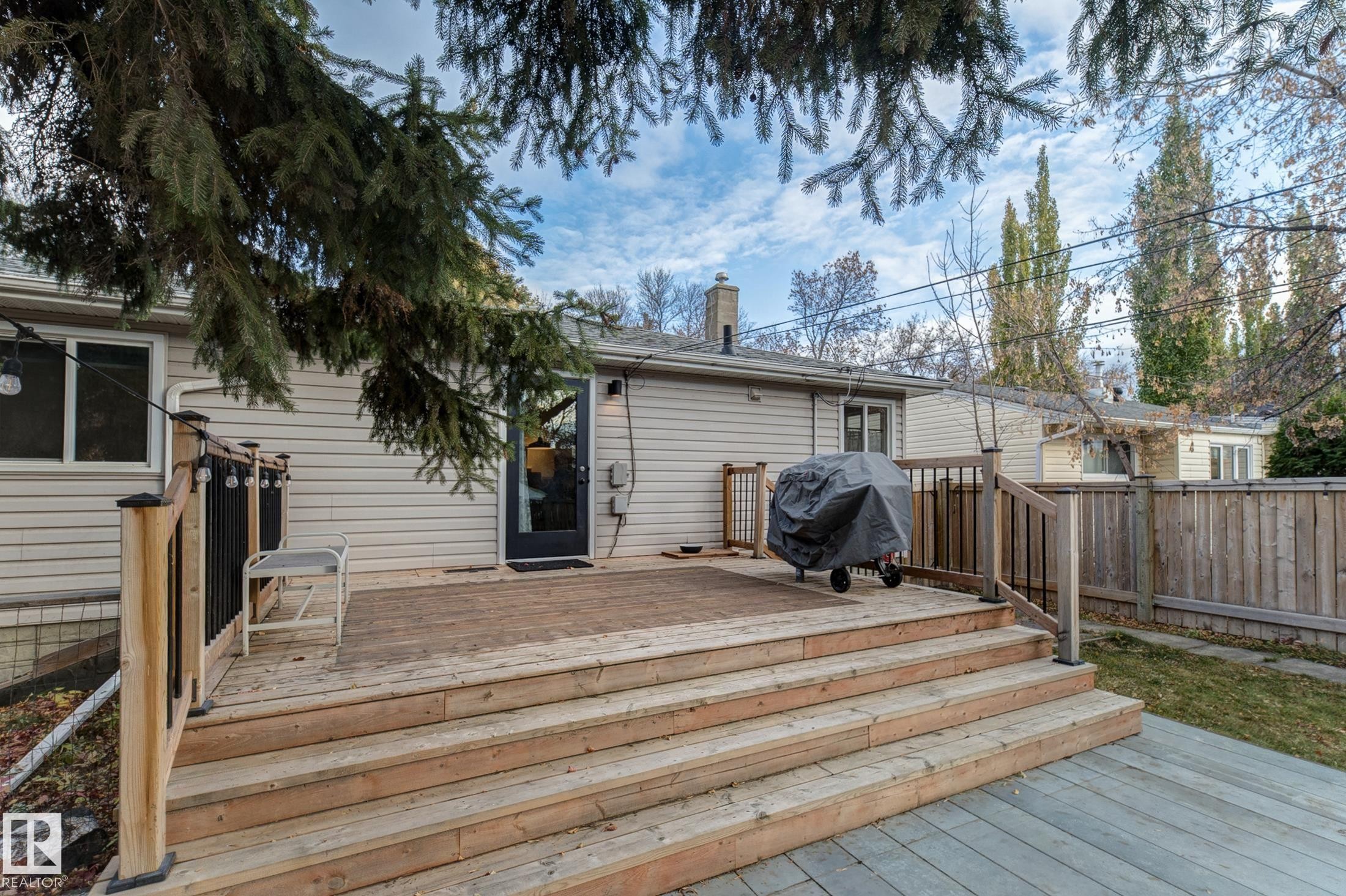 












13315 110 Avenue

,
Edmonton,




AB
T5M 2M1

