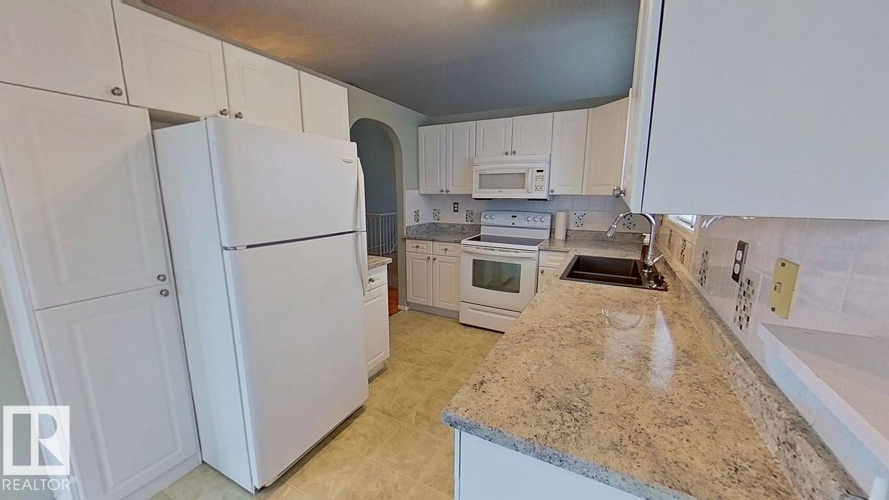 












51 9718 176 Street

,
Edmonton,




AB
T5T 6B8

