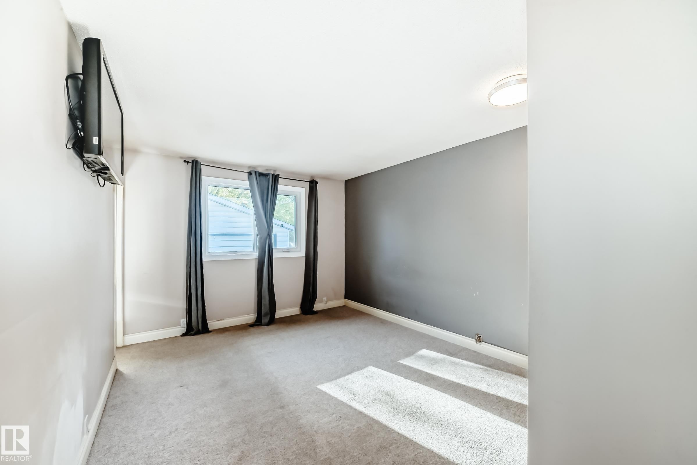 












18215 80A Avenue

,
Edmonton,




AB
T5T 0V4

