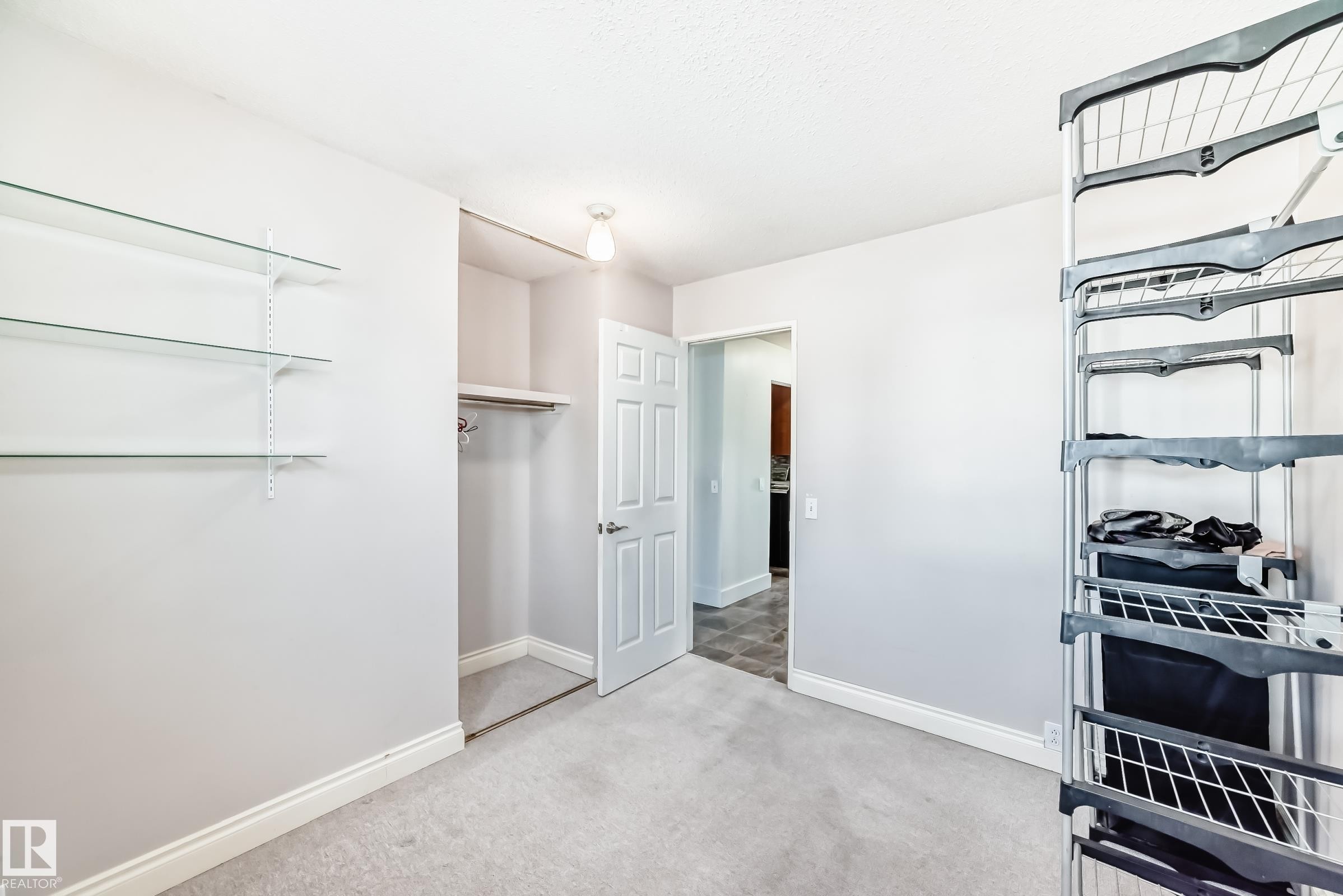 












18215 80A Avenue

,
Edmonton,




AB
T5T 0V4

