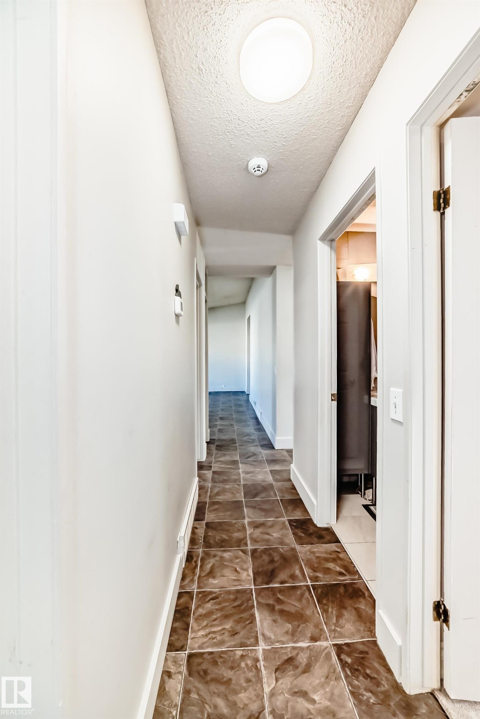 












18215 80A Avenue

,
Edmonton,




AB
T5T 0V4

