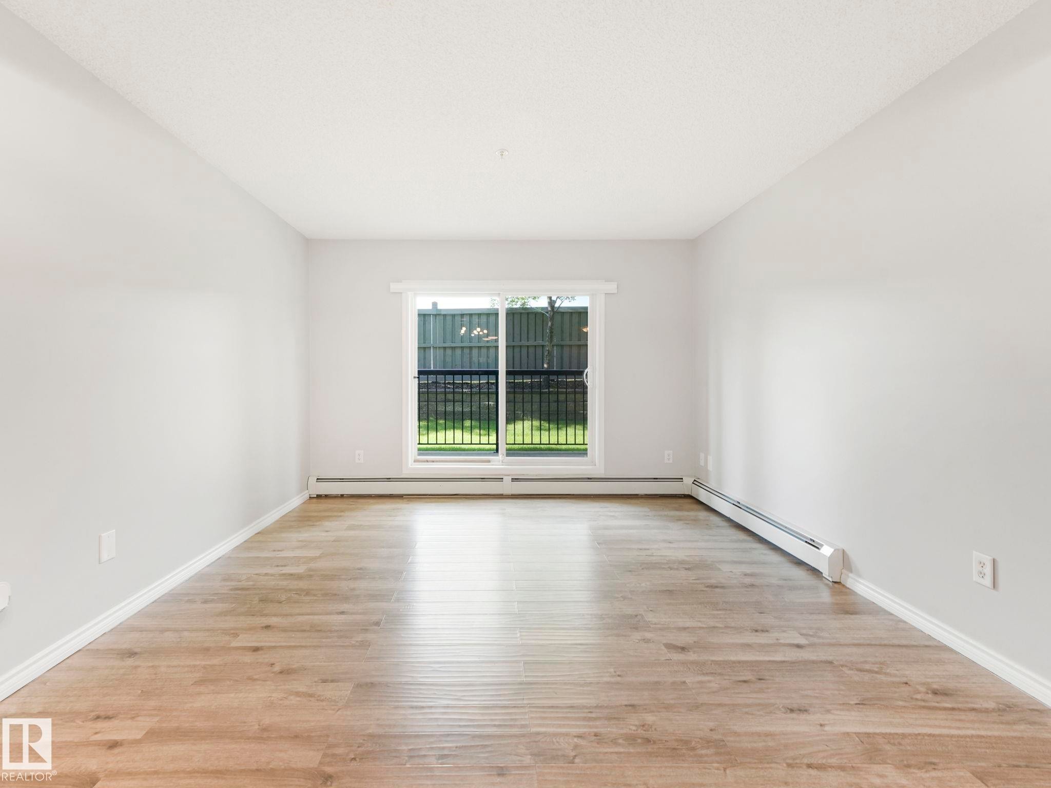 












110 646 MCALLISTER Loop

,
Edmonton,




AB
T6W 0B5

