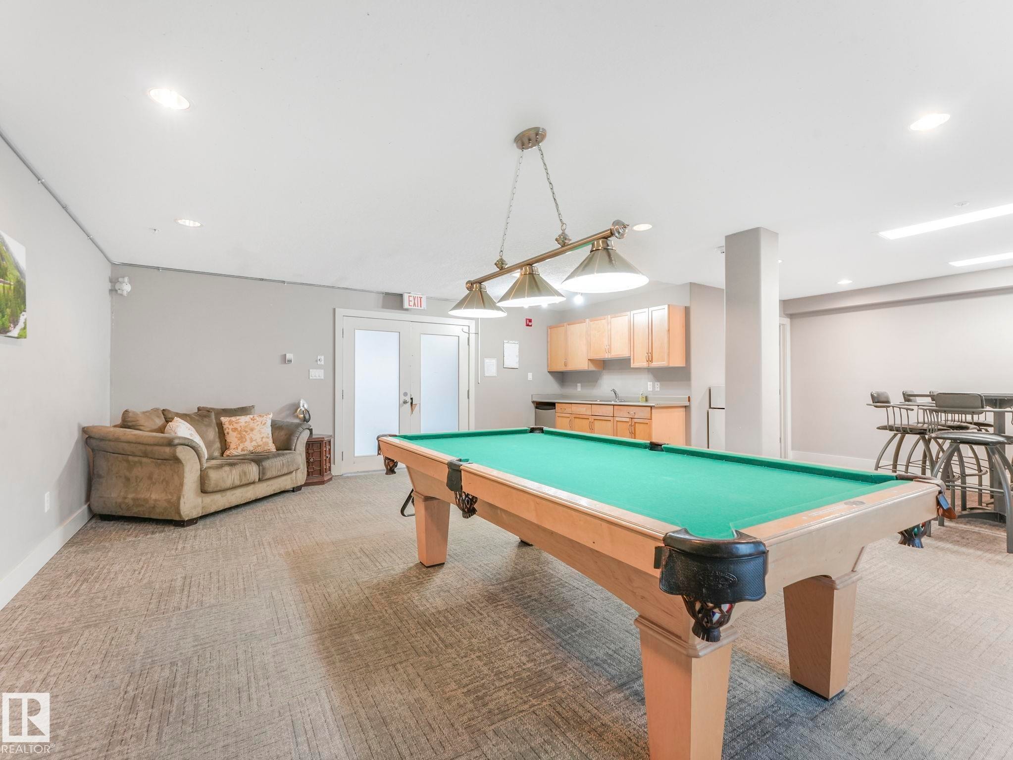 












110 646 MCALLISTER Loop

,
Edmonton,




AB
T6W 0B5

