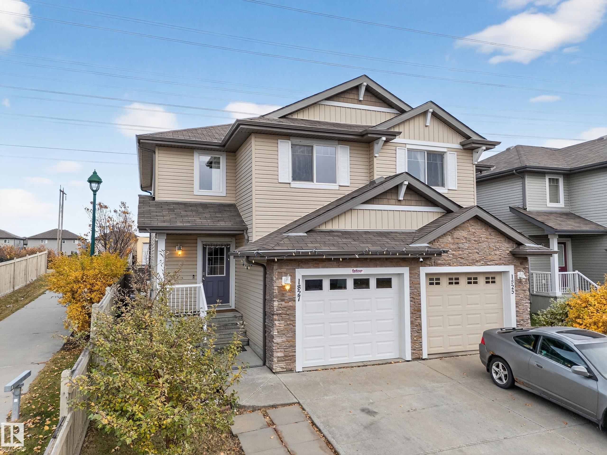 












1827 28 Street

,
Edmonton,




AB
T6T 0N8

