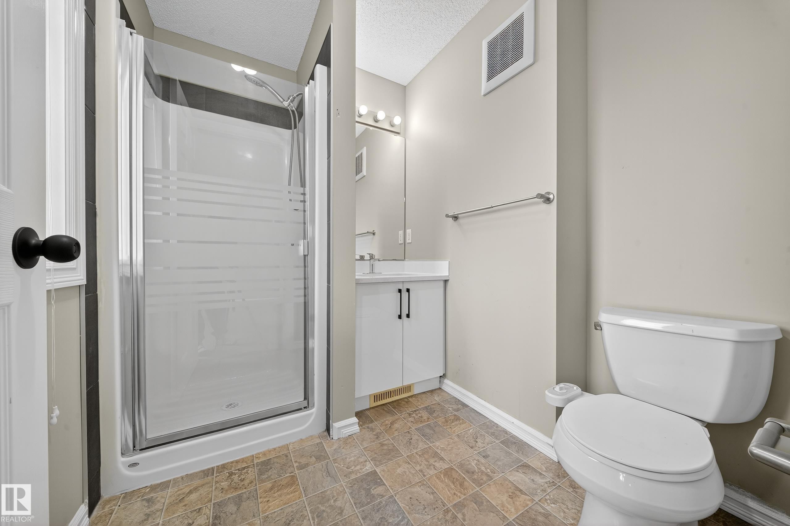 












1827 28 Street

,
Edmonton,




AB
T6T 0N8

