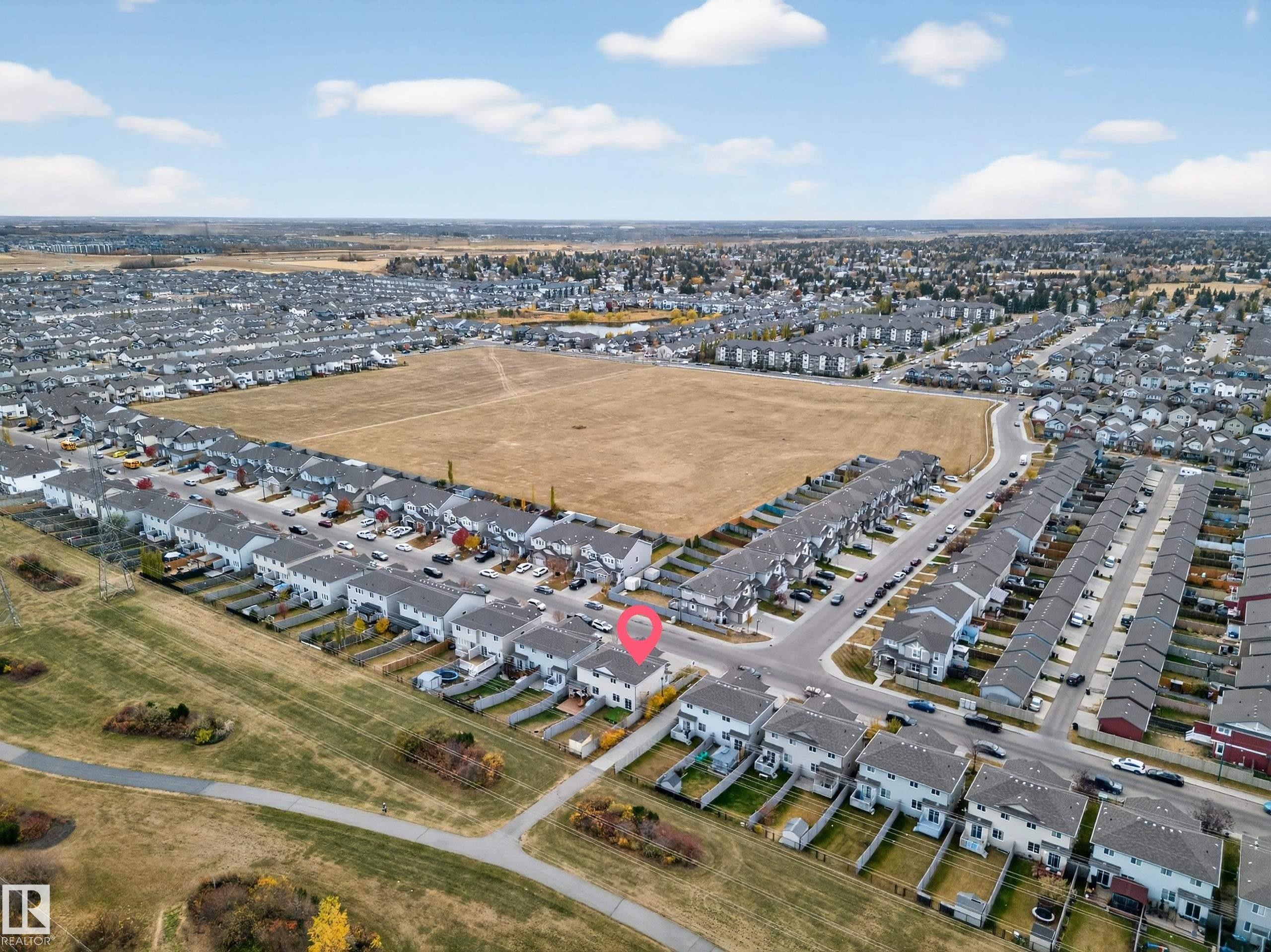 












1827 28 Street

,
Edmonton,




AB
T6T 0N8

