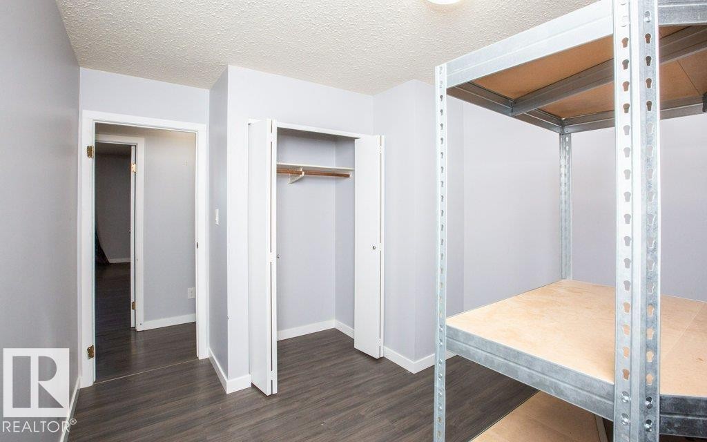 












11040 104 Street

,
Westlock,




AB
T7P 1G4

