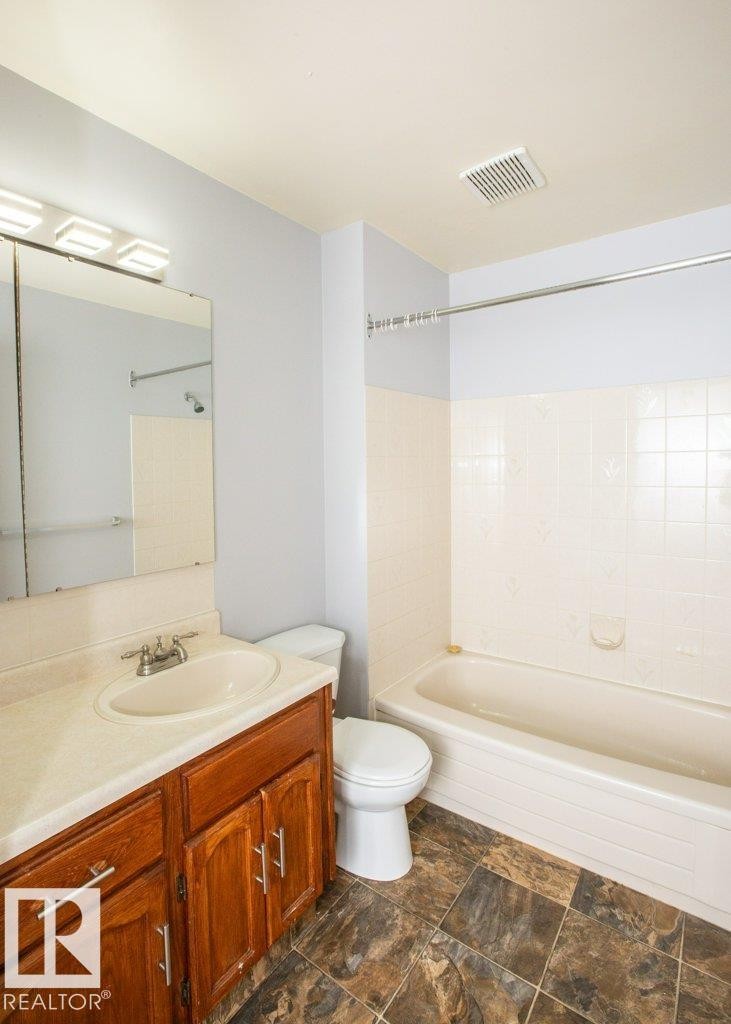 












11040 104 Street

,
Westlock,




AB
T7P 1G4

