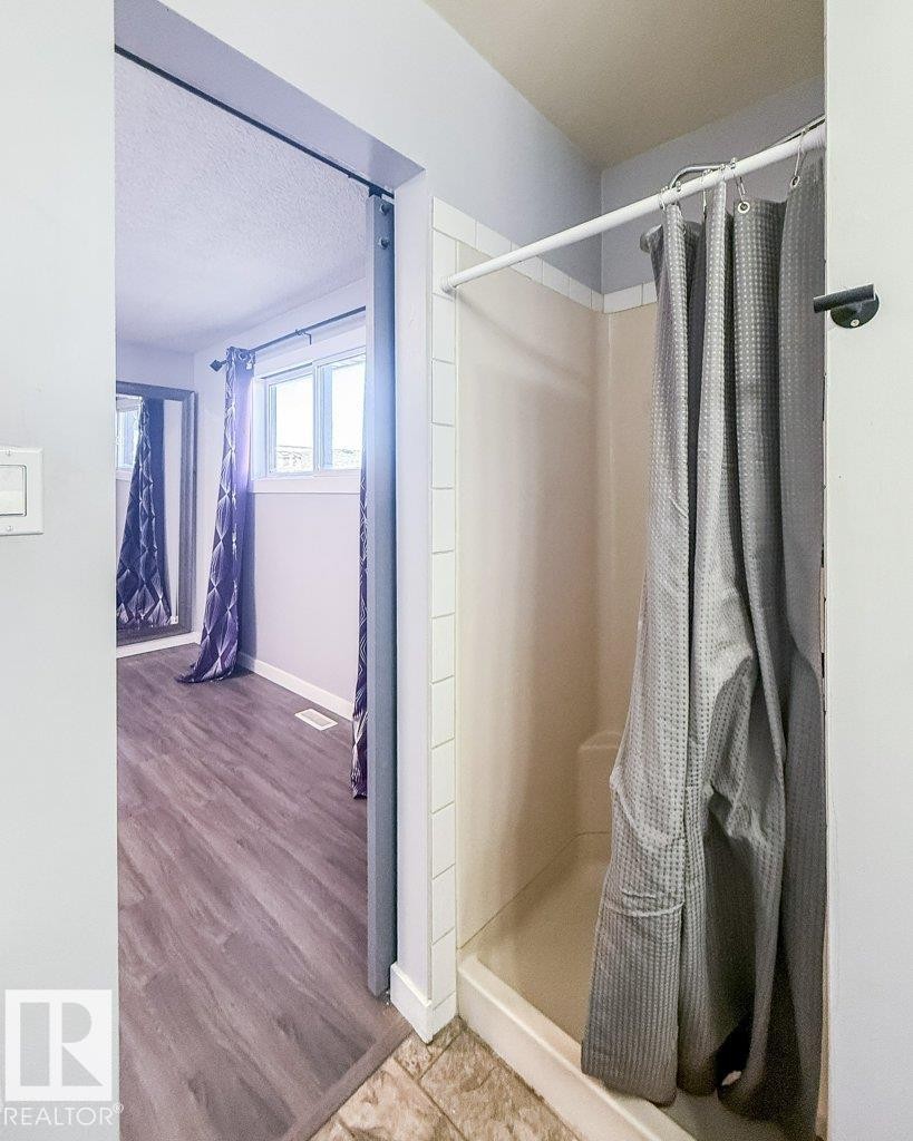 












11040 104 Street

,
Westlock,




AB
T7P 1G4

