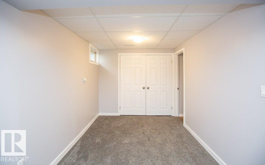 












11040 104 Street

,
Westlock,




AB
T7P 1G4

