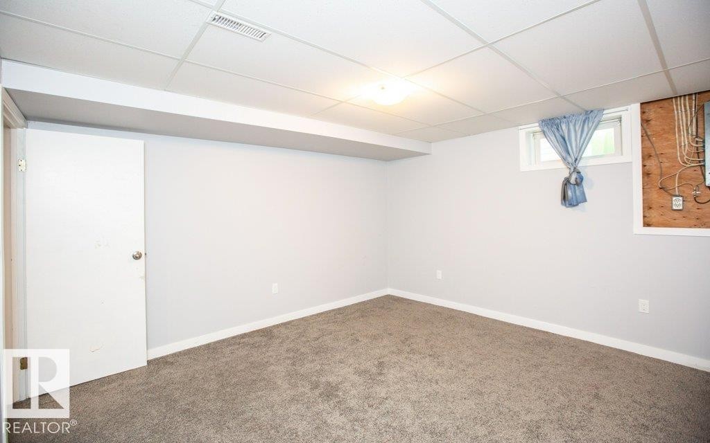 












11040 104 Street

,
Westlock,




AB
T7P 1G4

