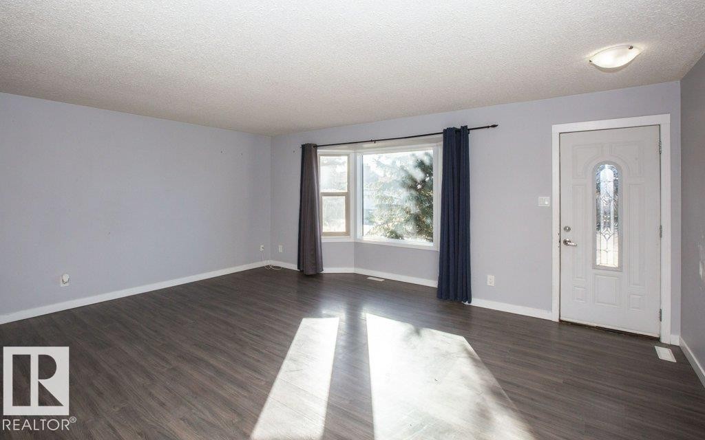 












11040 104 Street

,
Westlock,




AB
T7P 1G4

