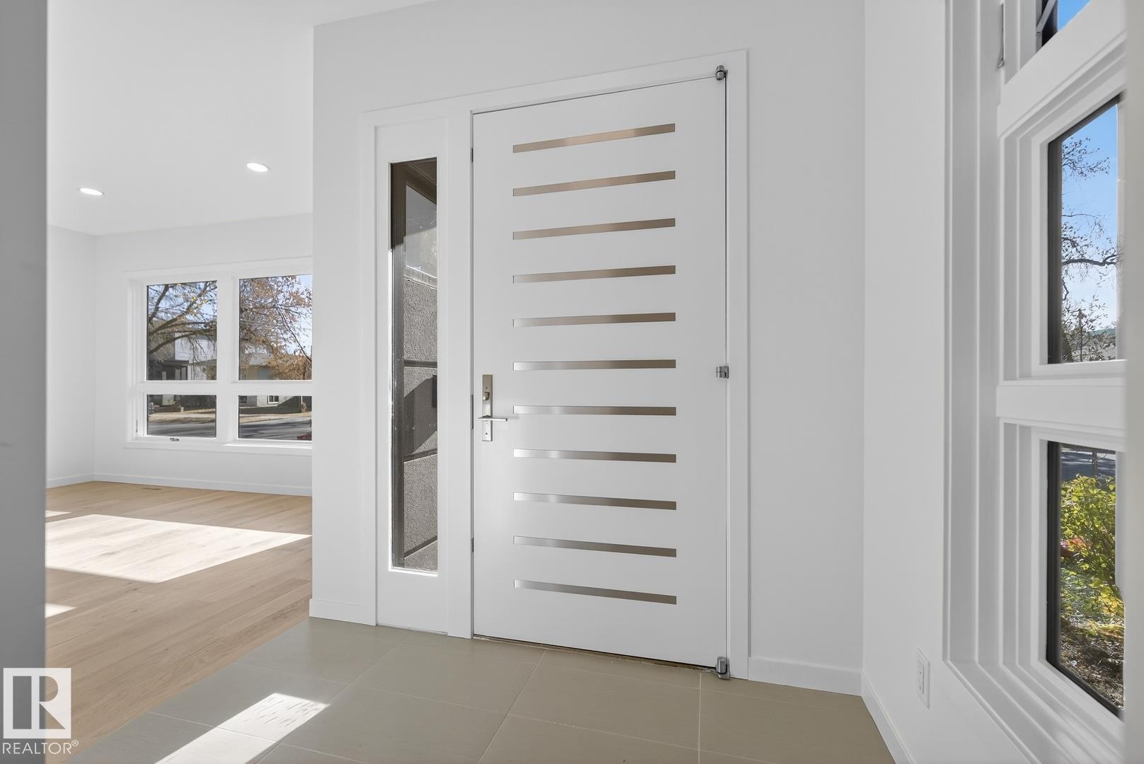 












14502 103 Avenue

,
Edmonton,




AB
T5W 0T4

