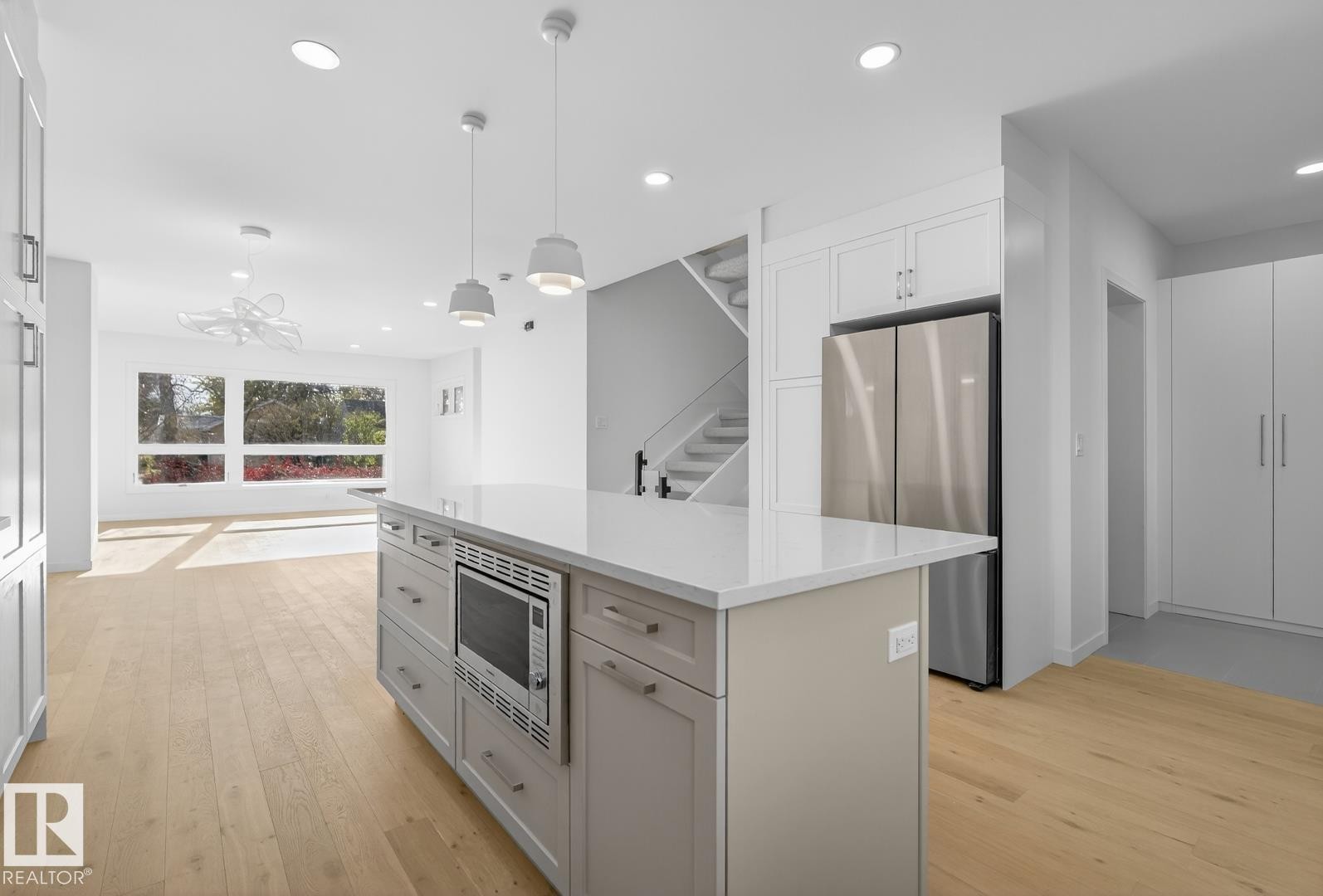 












14502 103 Avenue

,
Edmonton,




AB
T5W 0T4

