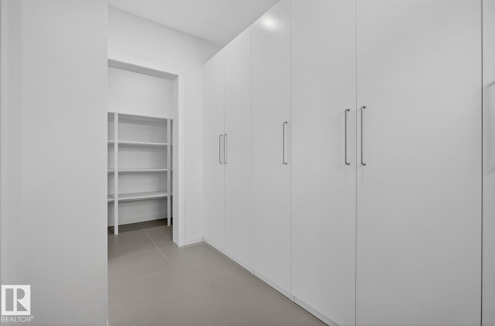 












14502 103 Avenue

,
Edmonton,




AB
T5W 0T4

