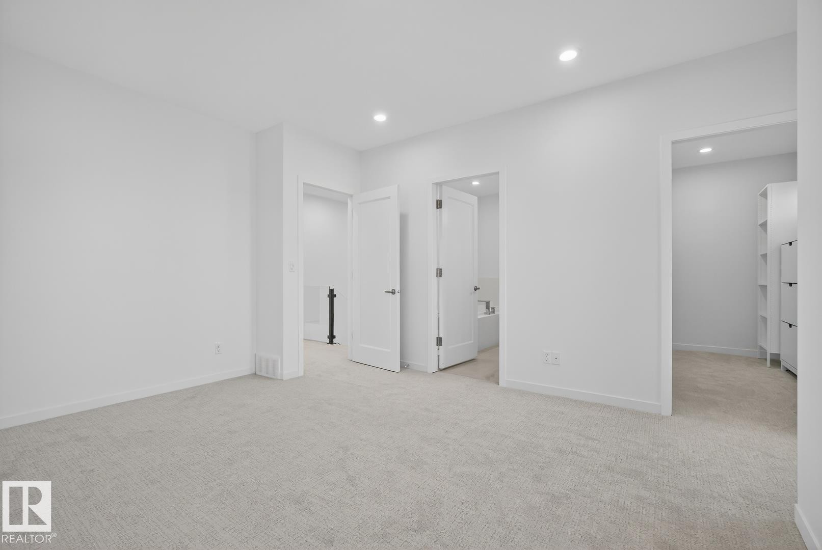 












14502 103 Avenue

,
Edmonton,




AB
T5W 0T4

