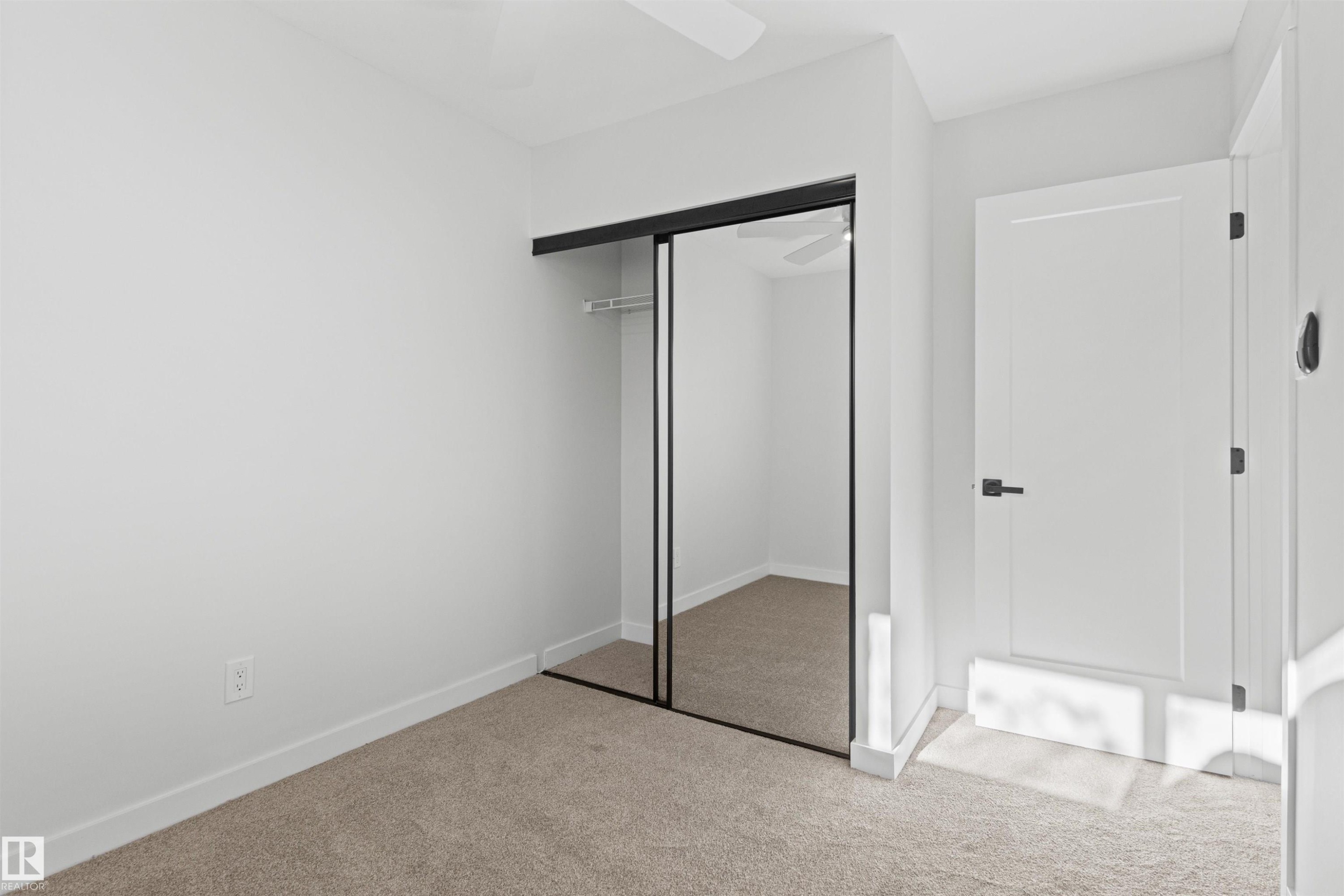 












2935 109 Street

,
Edmonton,




AB
T6J 4N6

