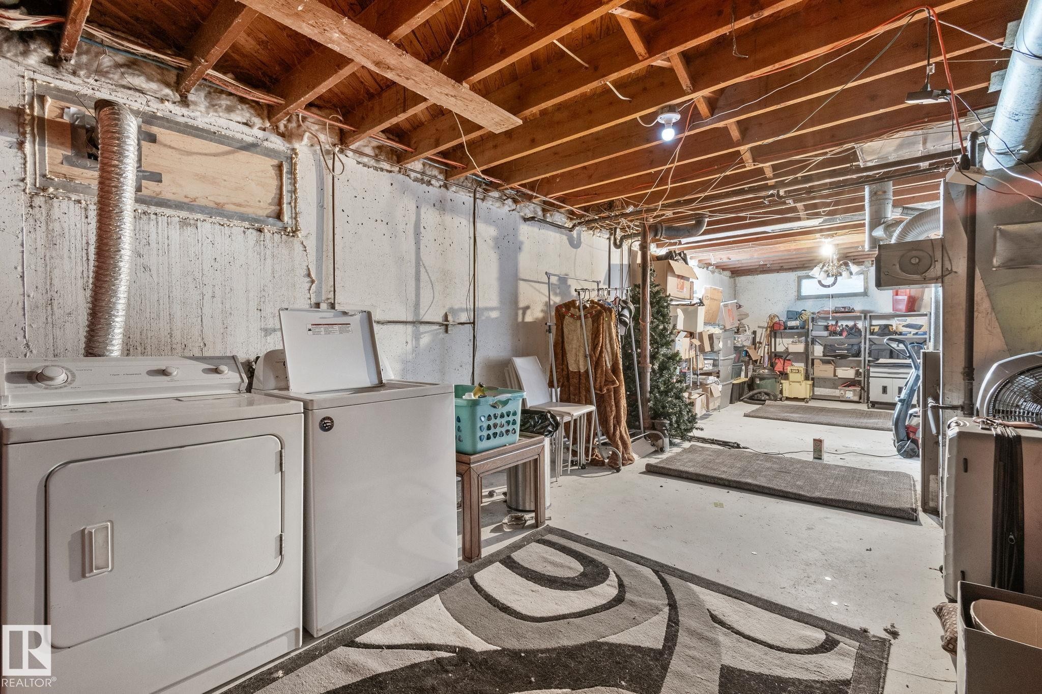 












367 EVERGREEN Street

,
Sherwood Park,




AB
T8A 1J9

