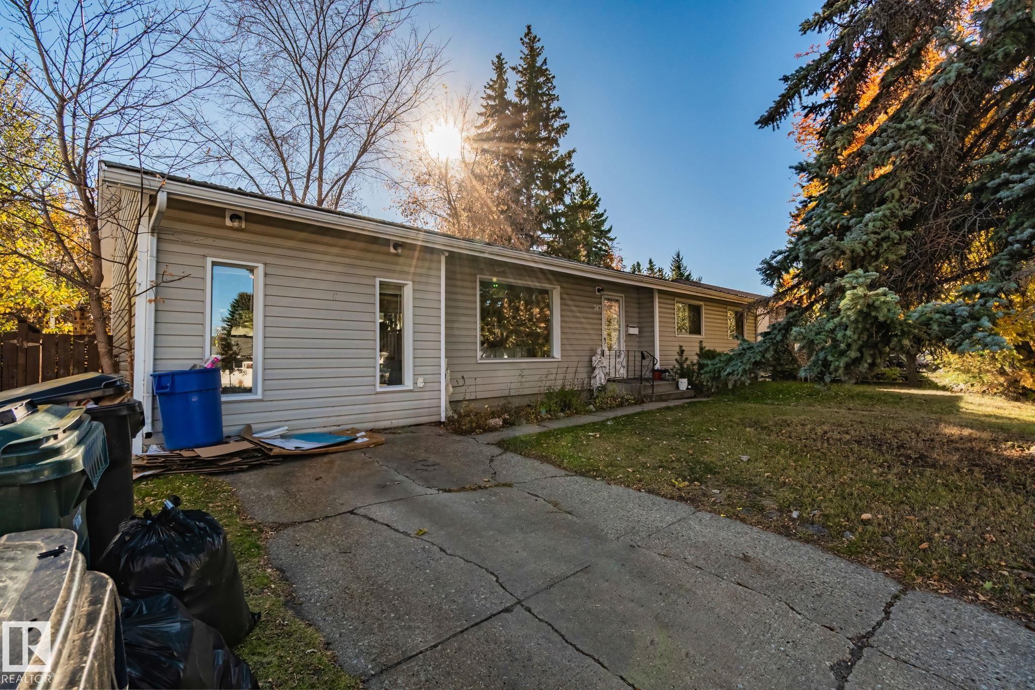 












367 EVERGREEN Street

,
Sherwood Park,




AB
T8A 1J9

