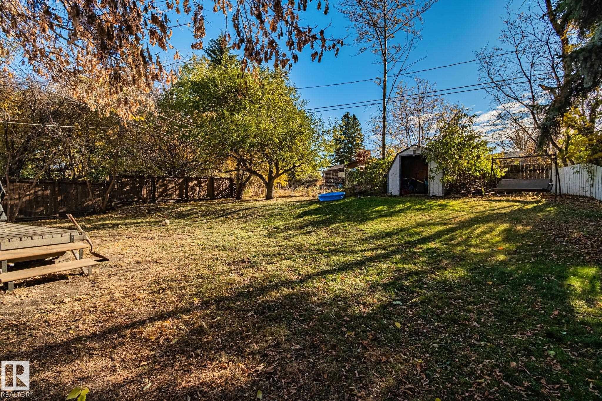 












367 EVERGREEN Street

,
Sherwood Park,




AB
T8A 1J9

