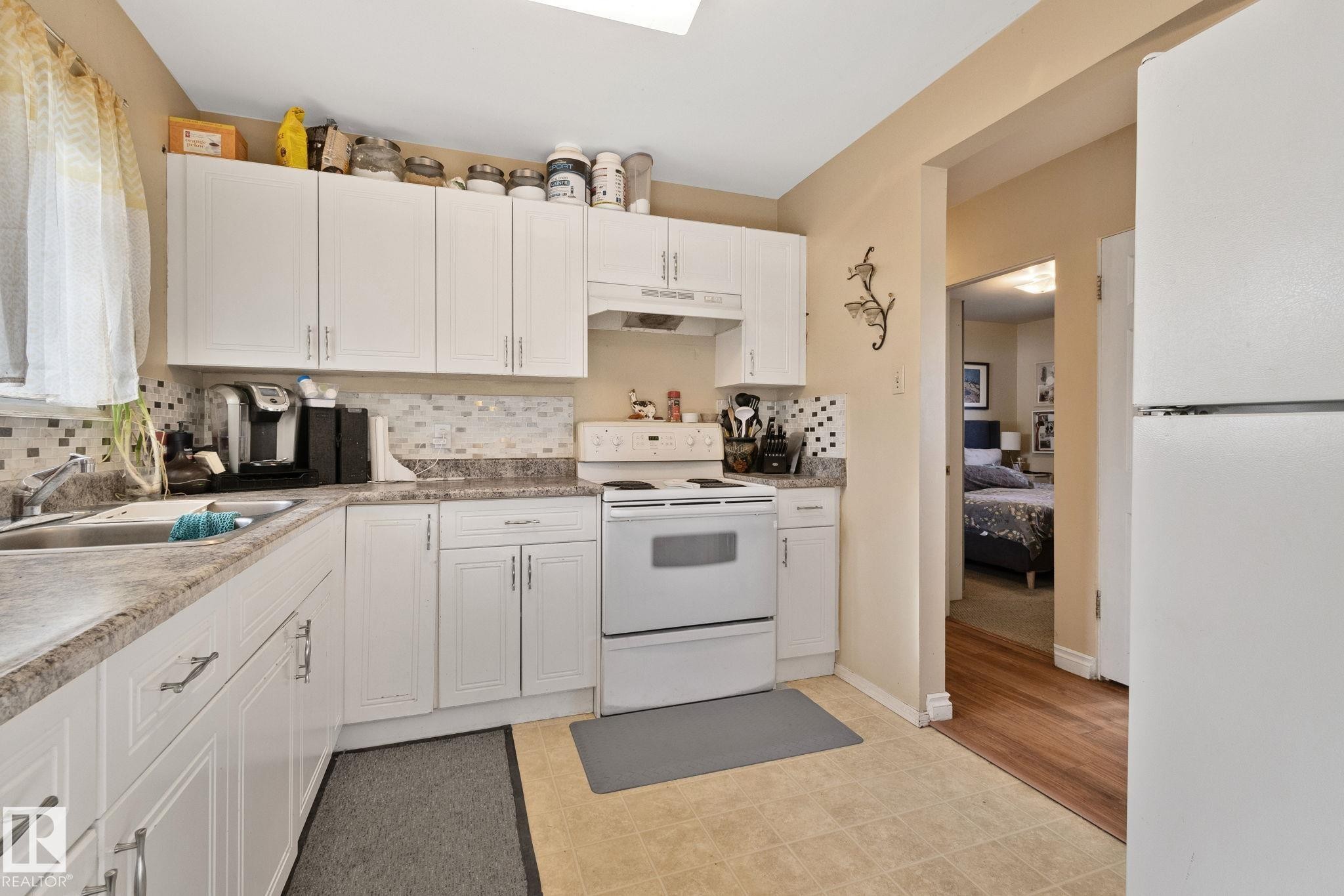 












367 EVERGREEN Street

,
Sherwood Park,




AB
T8A 1J9

