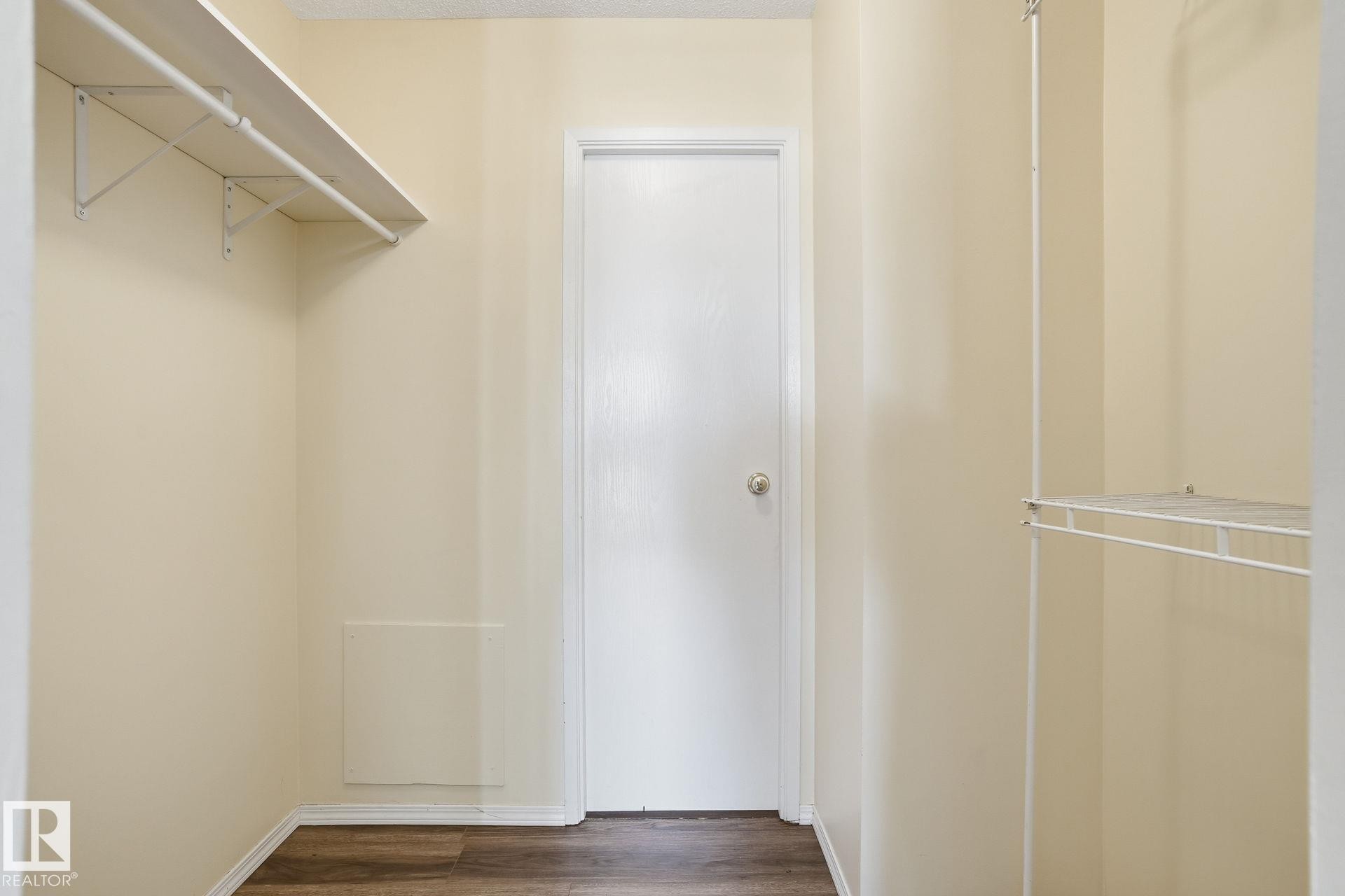 












66 2204 118 Street

,
Edmonton,




AB
T6J 5K2

